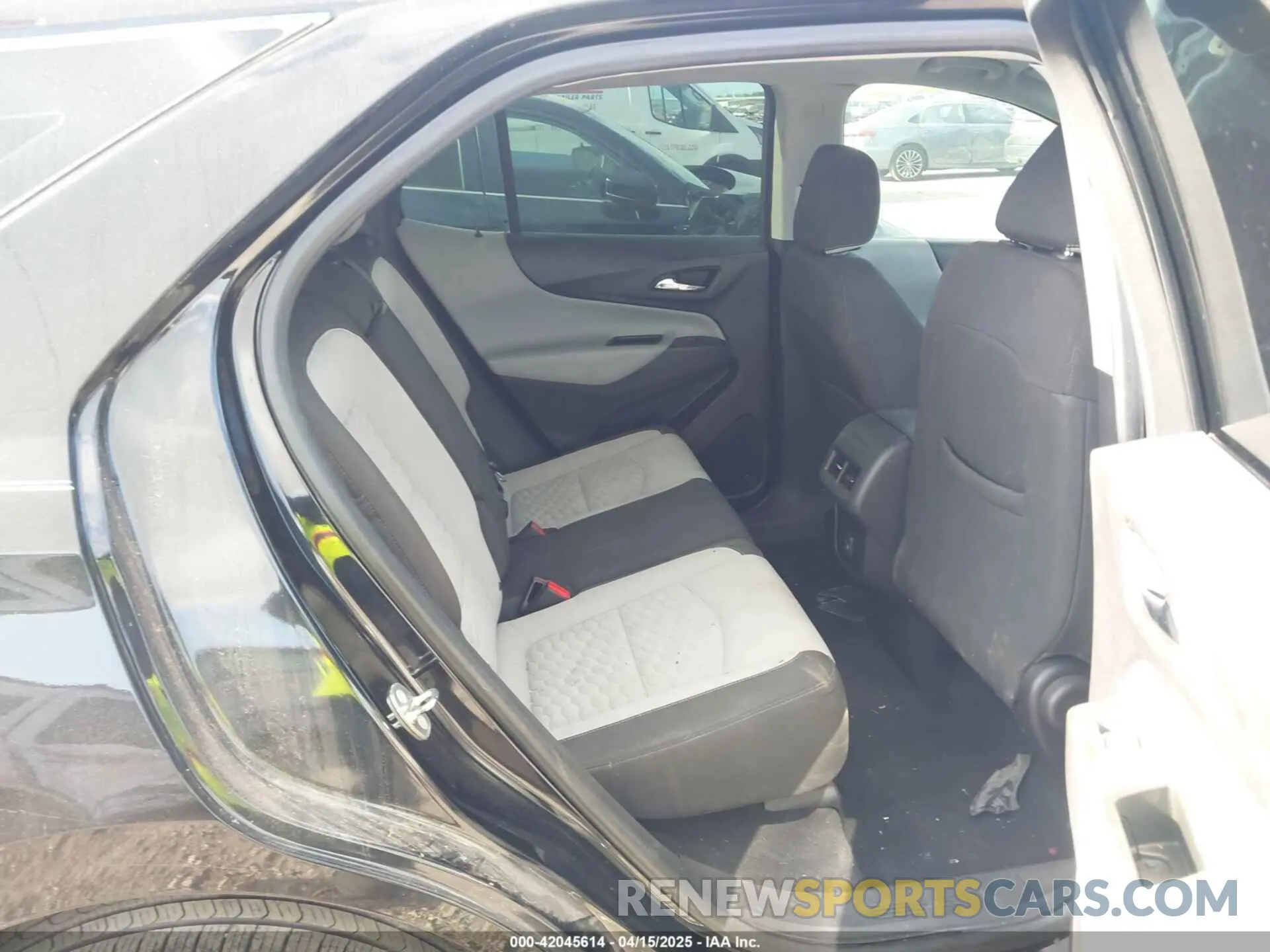 8 Фотография поврежденного автомобиля 3GNAXHEV4KL320440 CHEVROLET EQUINOX 2019