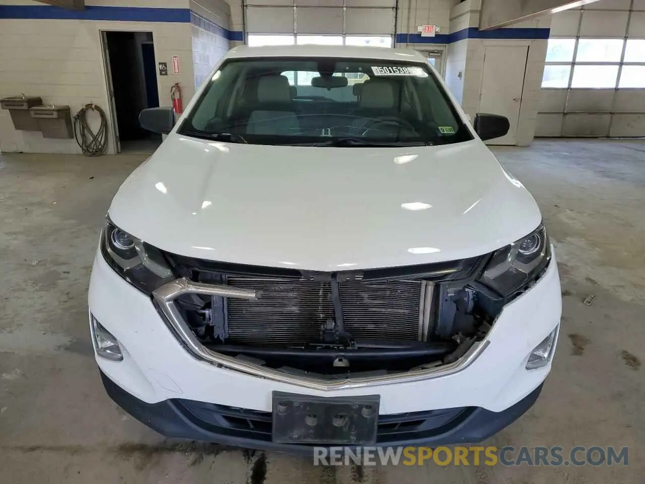 5 Фотография поврежденного автомобиля 3GNAXHEV4KS579614 CHEVROLET EQUINOX 2019
