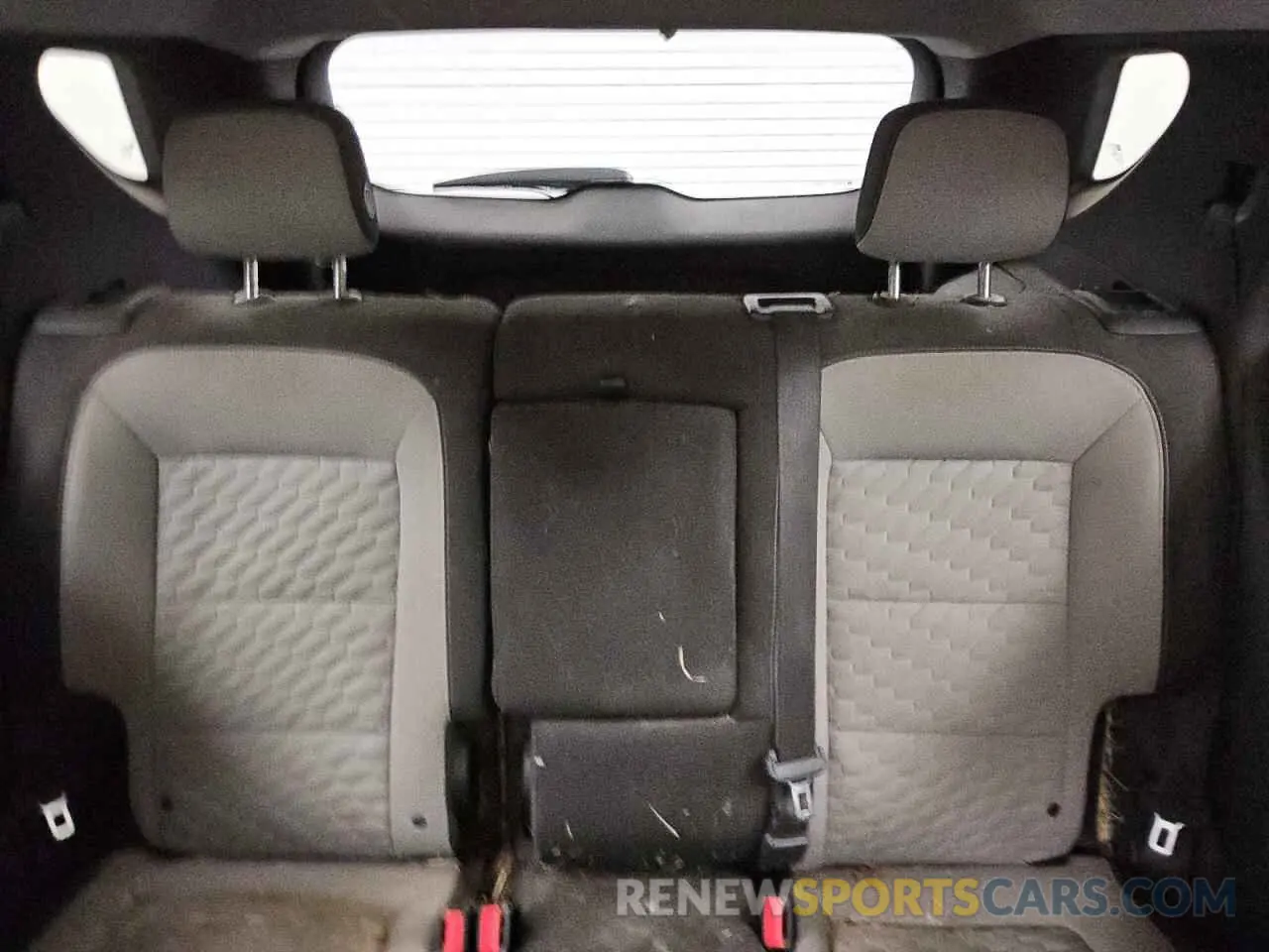 10 Photograph of a damaged car 3GNAXHEV4KS677204 CHEVROLET EQUINOX 2019