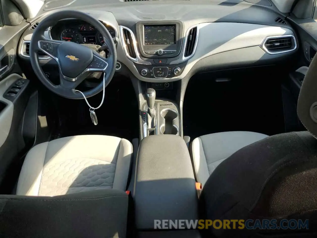 8 Photograph of a damaged car 3GNAXHEV7KS537616 CHEVROLET EQUINOX 2019