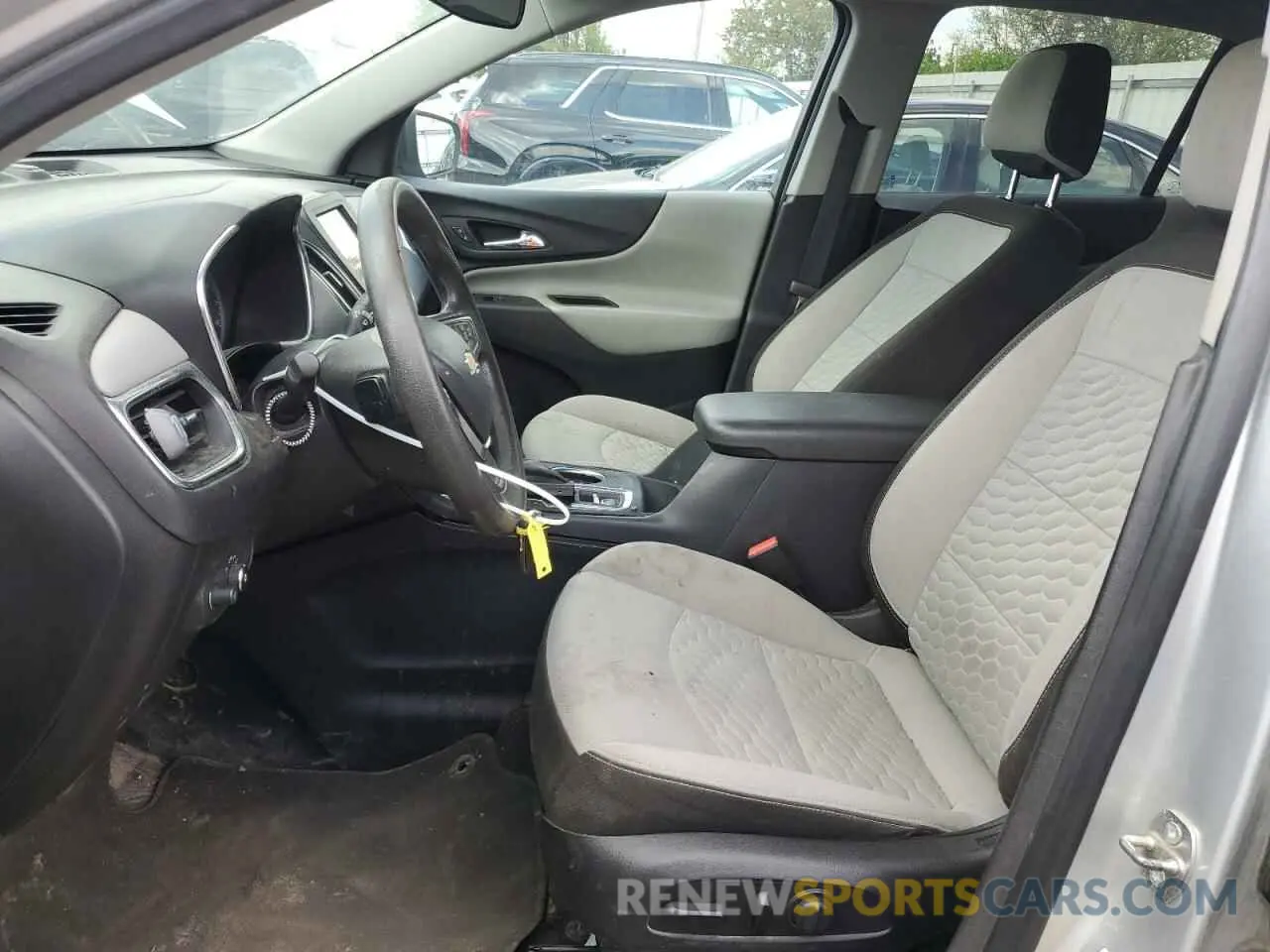 7 Фотография поврежденного автомобиля 3GNAXHEV7KS641359 CHEVROLET EQUINOX 2019