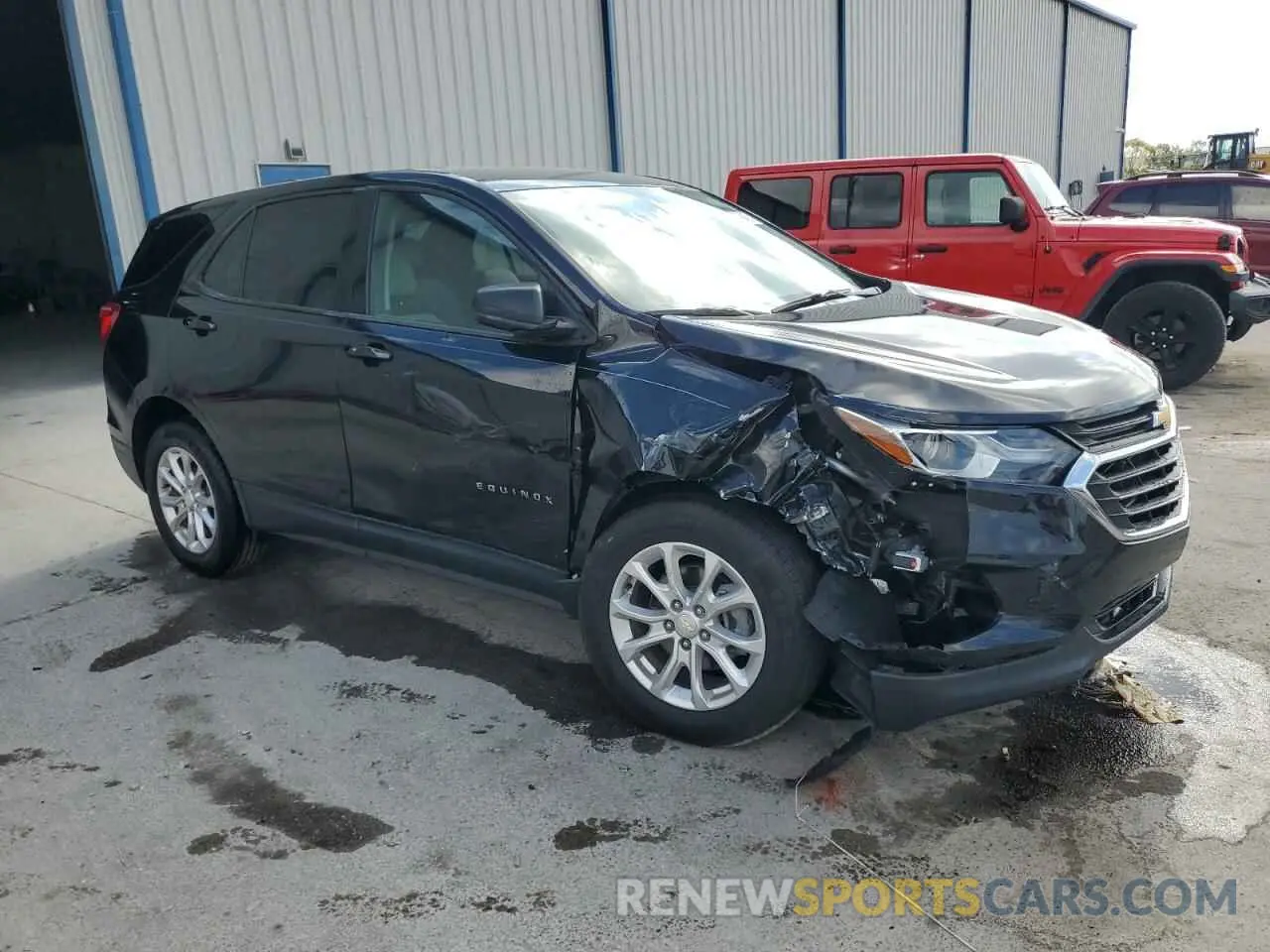 4 Фотография поврежденного автомобиля 3GNAXHEV8KL183423 CHEVROLET EQUINOX 2019