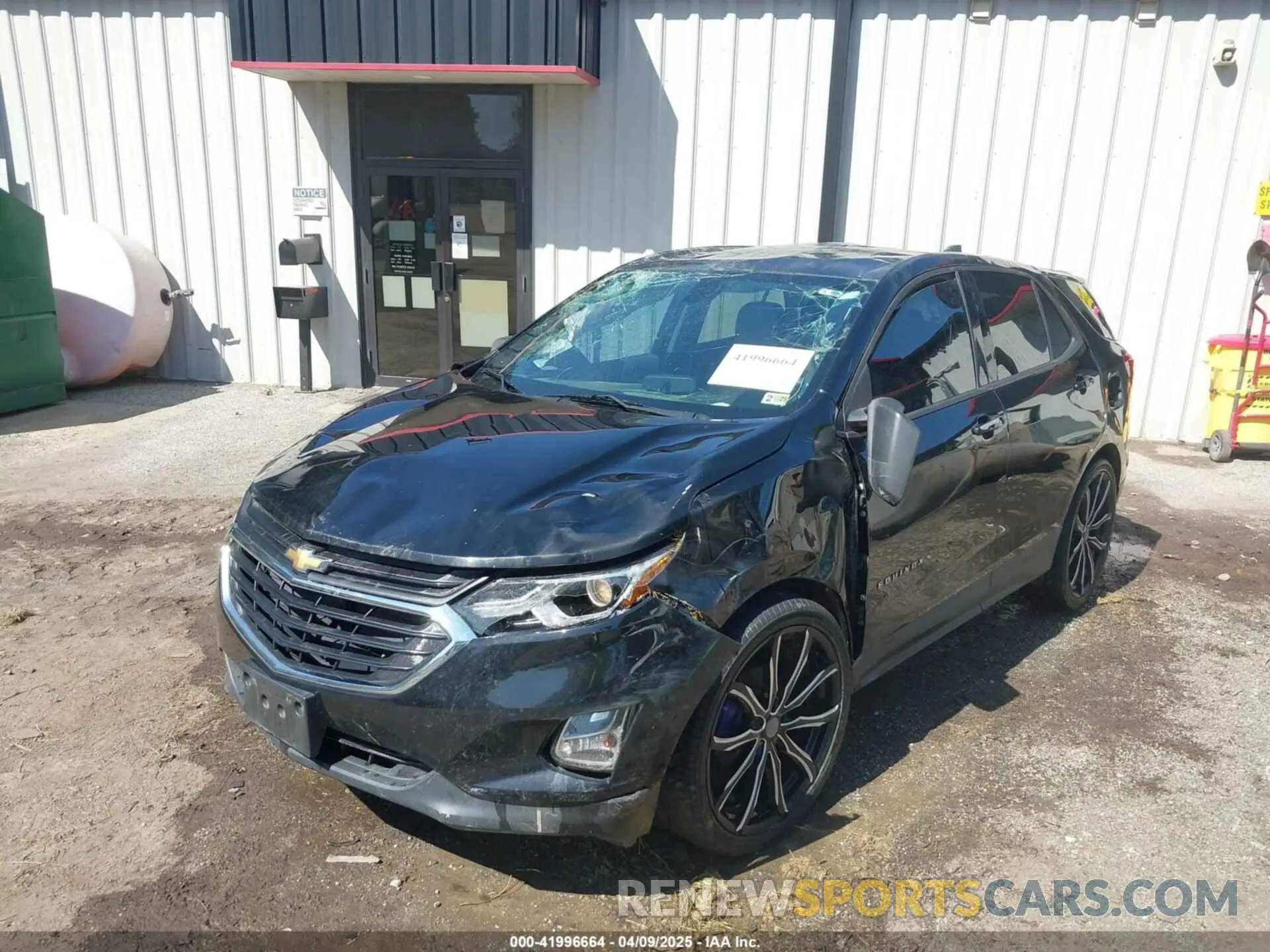 6 Photograph of a damaged car 3GNAXHEV8KL400940 CHEVROLET EQUINOX 2019