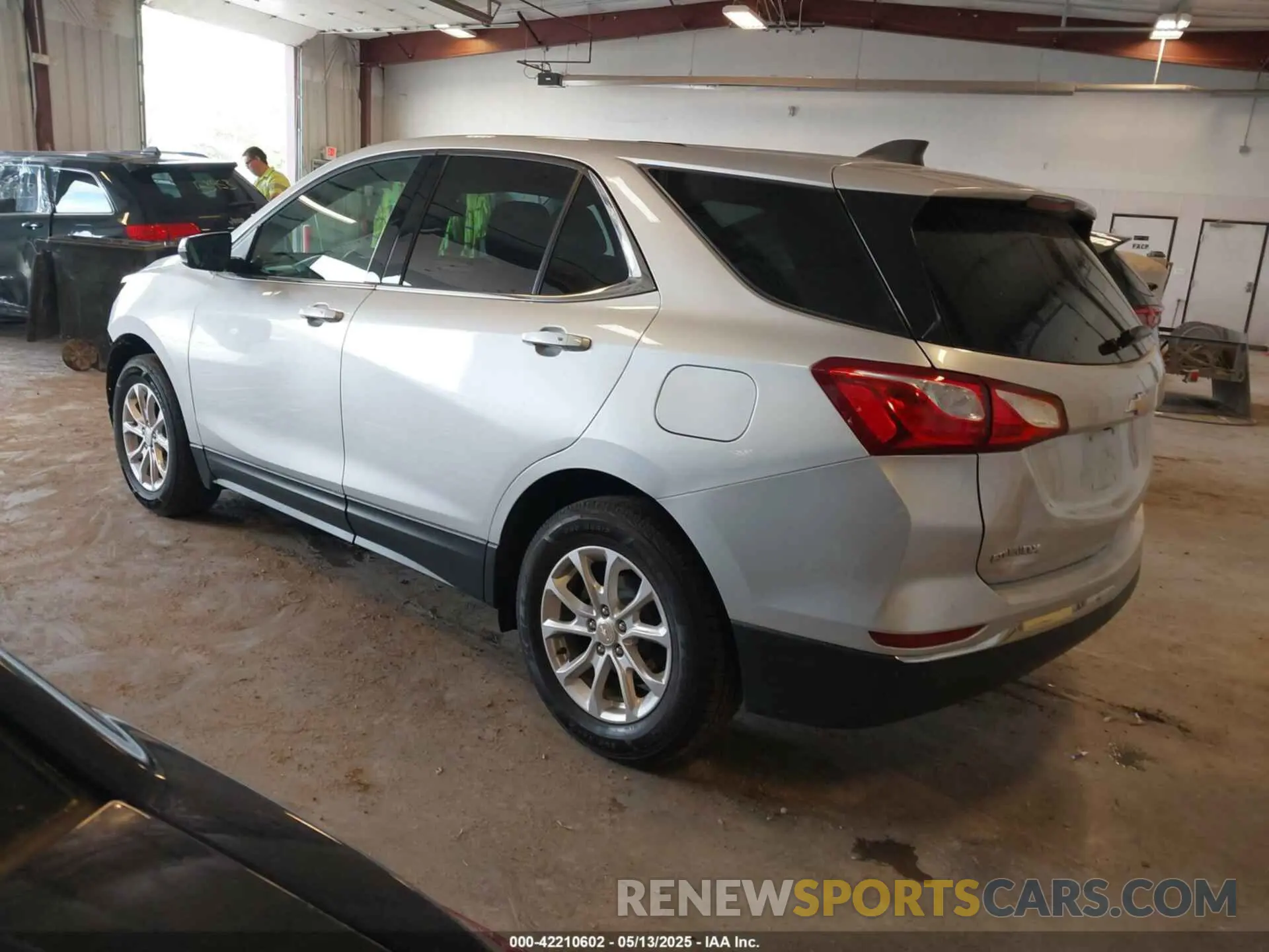 3 Photograph of a damaged car 3GNAXJEV3KS623108 CHEVROLET EQUINOX 2019