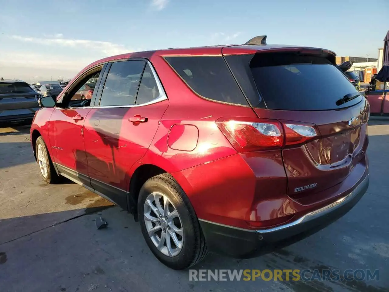 2 Photograph of a damaged car 3GNAXJEV5KS608030 CHEVROLET EQUINOX 2019