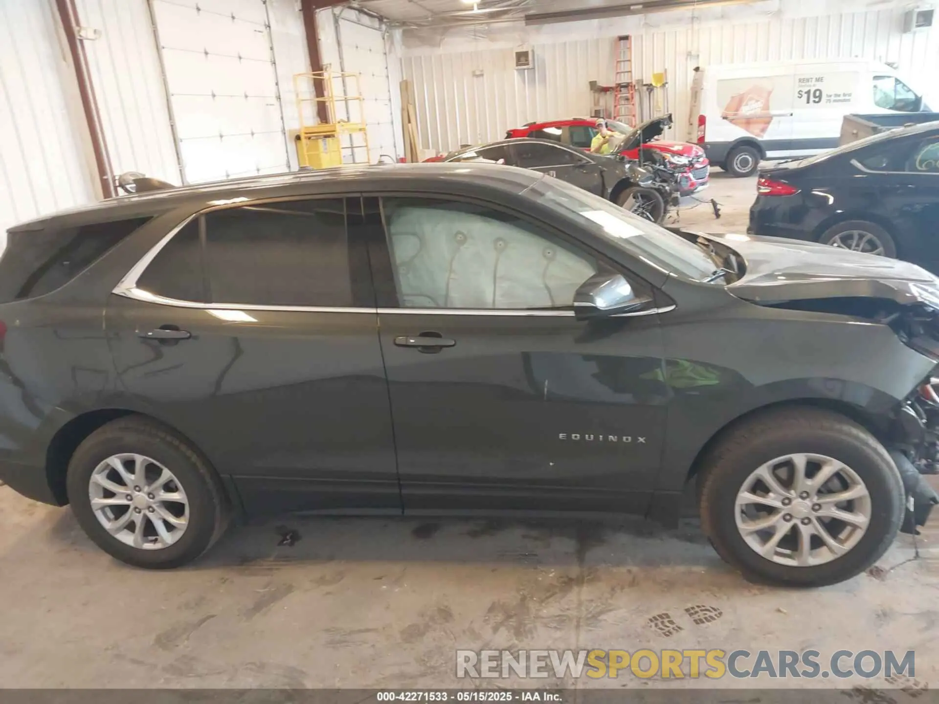 13 Photograph of a damaged car 3GNAXJEVXKS598594 CHEVROLET EQUINOX 2019