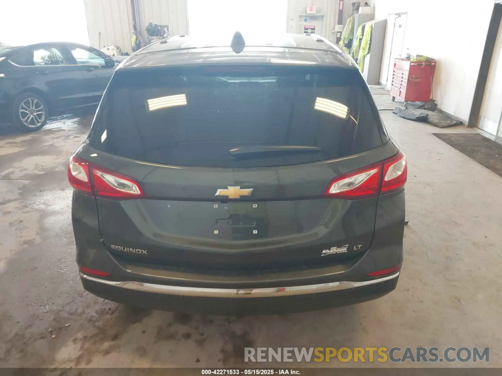 16 Photograph of a damaged car 3GNAXJEVXKS598594 CHEVROLET EQUINOX 2019