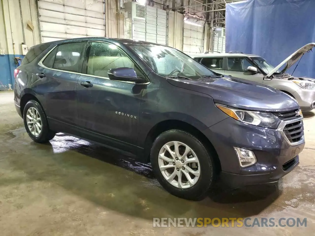 4 Photograph of a damaged car 3GNAXKEV0KS512117 CHEVROLET EQUINOX 2019