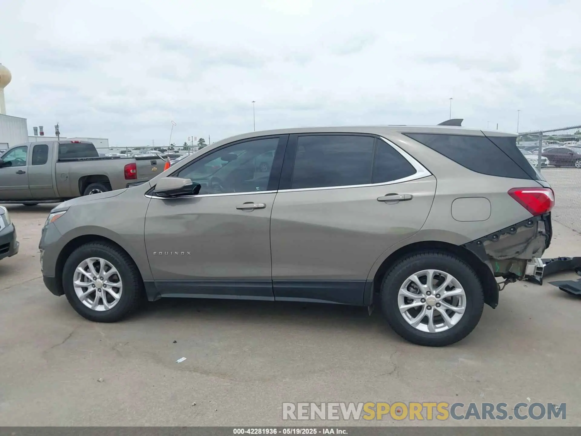 14 Фотография поврежденного автомобиля 3GNAXKEV0KS574469 CHEVROLET EQUINOX 2019