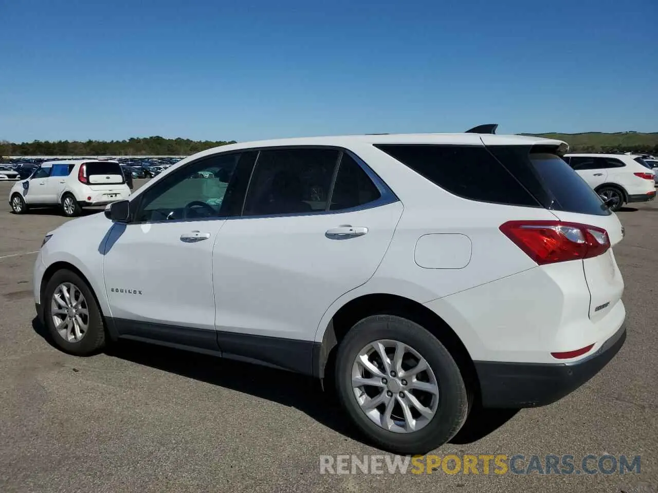 2 Photograph of a damaged car 3GNAXKEV1KL232457 CHEVROLET EQUINOX 2019