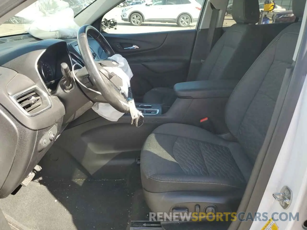 7 Photograph of a damaged car 3GNAXKEV1KL232457 CHEVROLET EQUINOX 2019