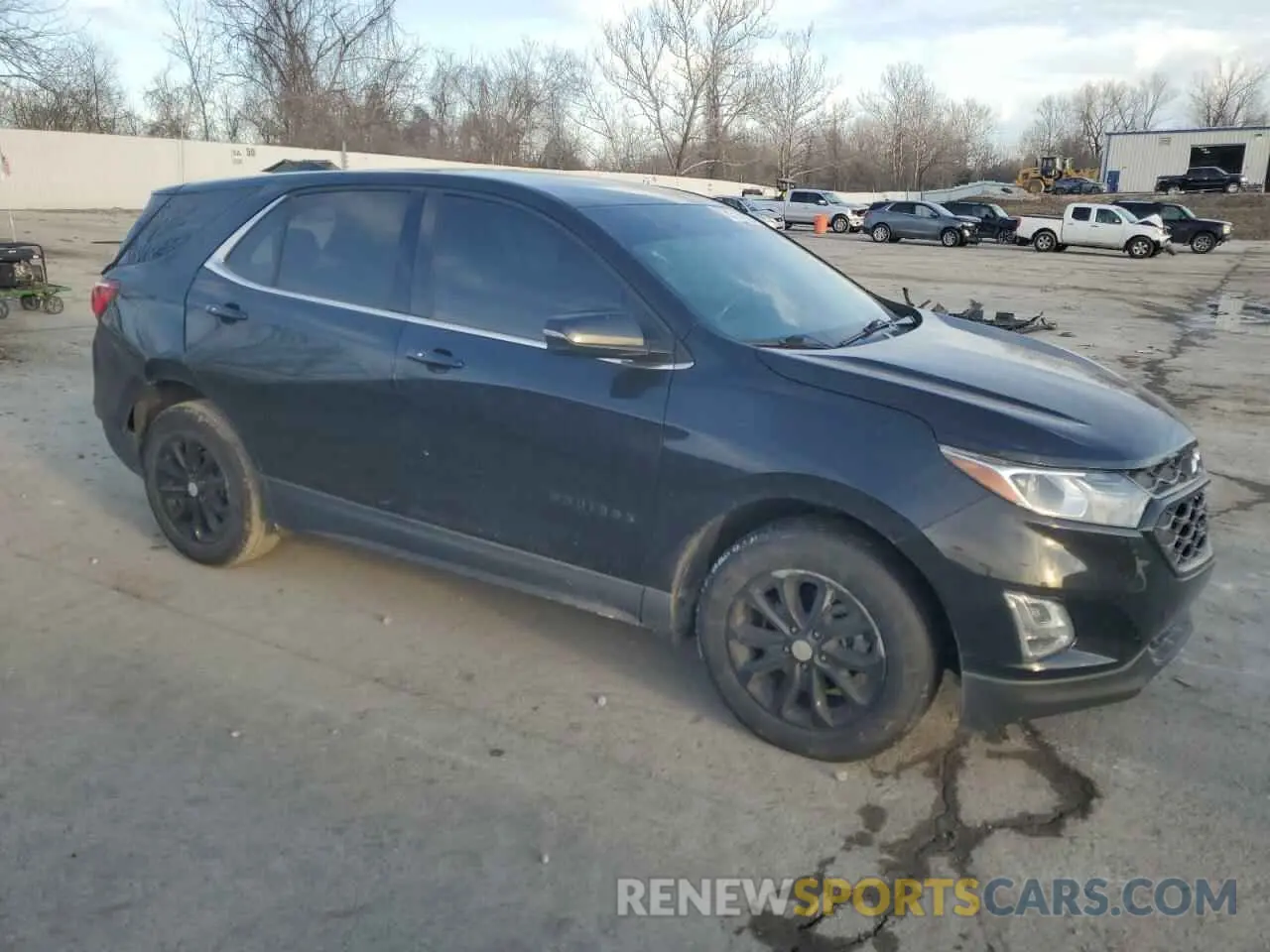 4 Фотография поврежденного автомобиля 3GNAXKEV1KL260890 CHEVROLET EQUINOX 2019