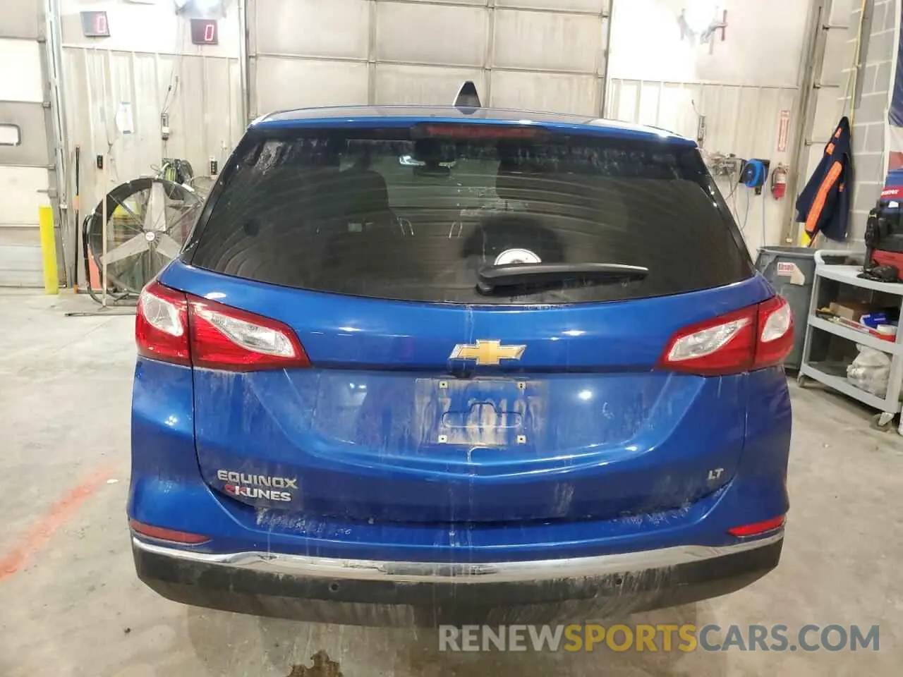 6 Фотография поврежденного автомобиля 3GNAXKEV1KS506018 CHEVROLET EQUINOX 2019