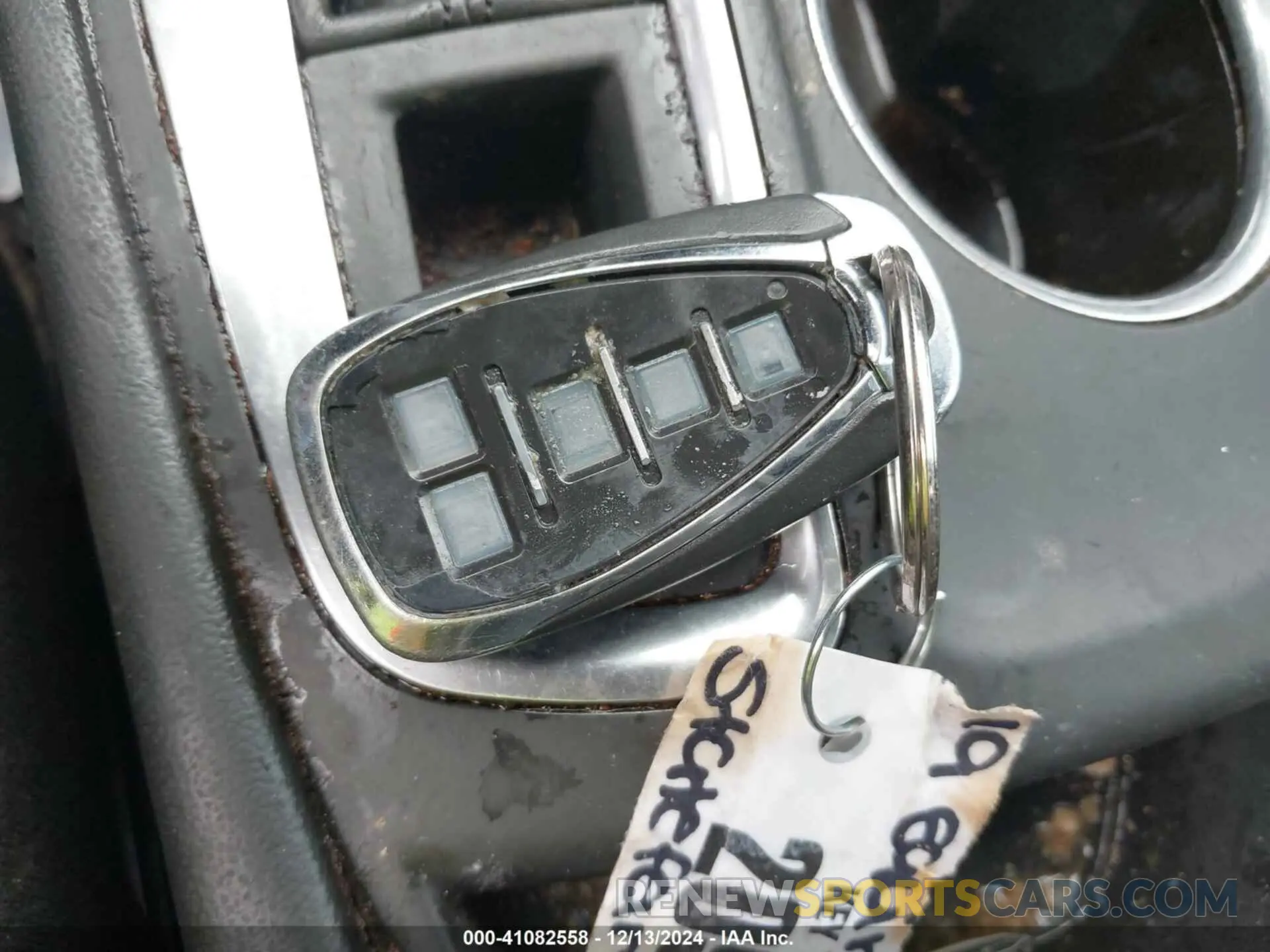 11 Photograph of a damaged car 3GNAXKEV1KS521361 CHEVROLET EQUINOX 2019