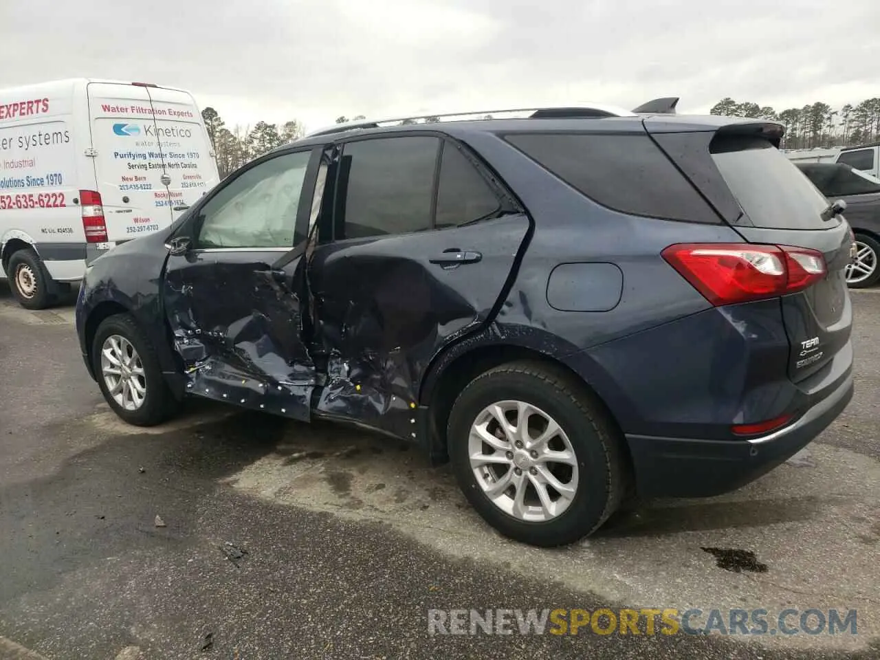 2 Фотография поврежденного автомобиля 3GNAXKEV1KS524552 CHEVROLET EQUINOX 2019