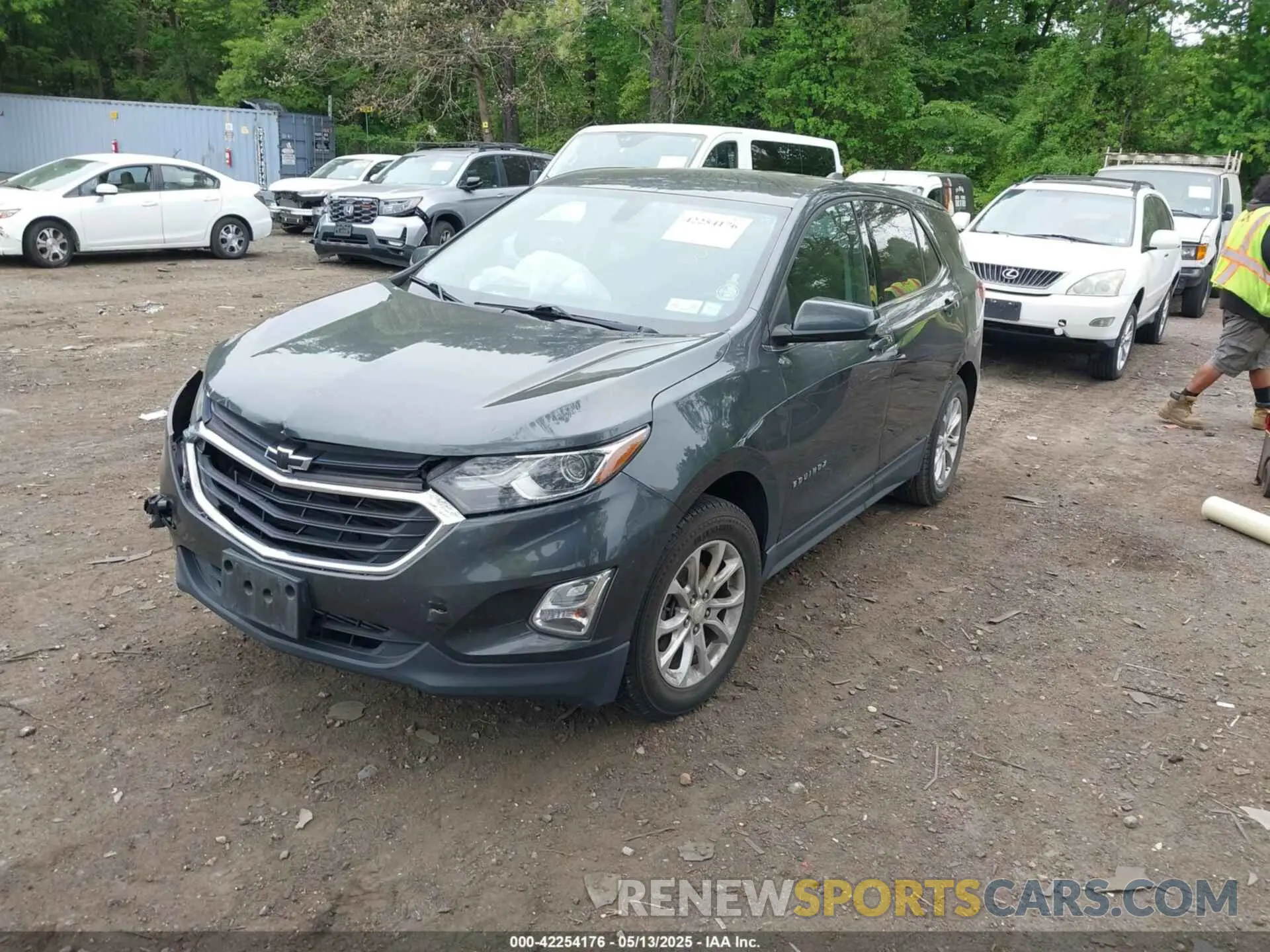 2 Photograph of a damaged car 3GNAXKEV1KS547524 CHEVROLET EQUINOX 2019