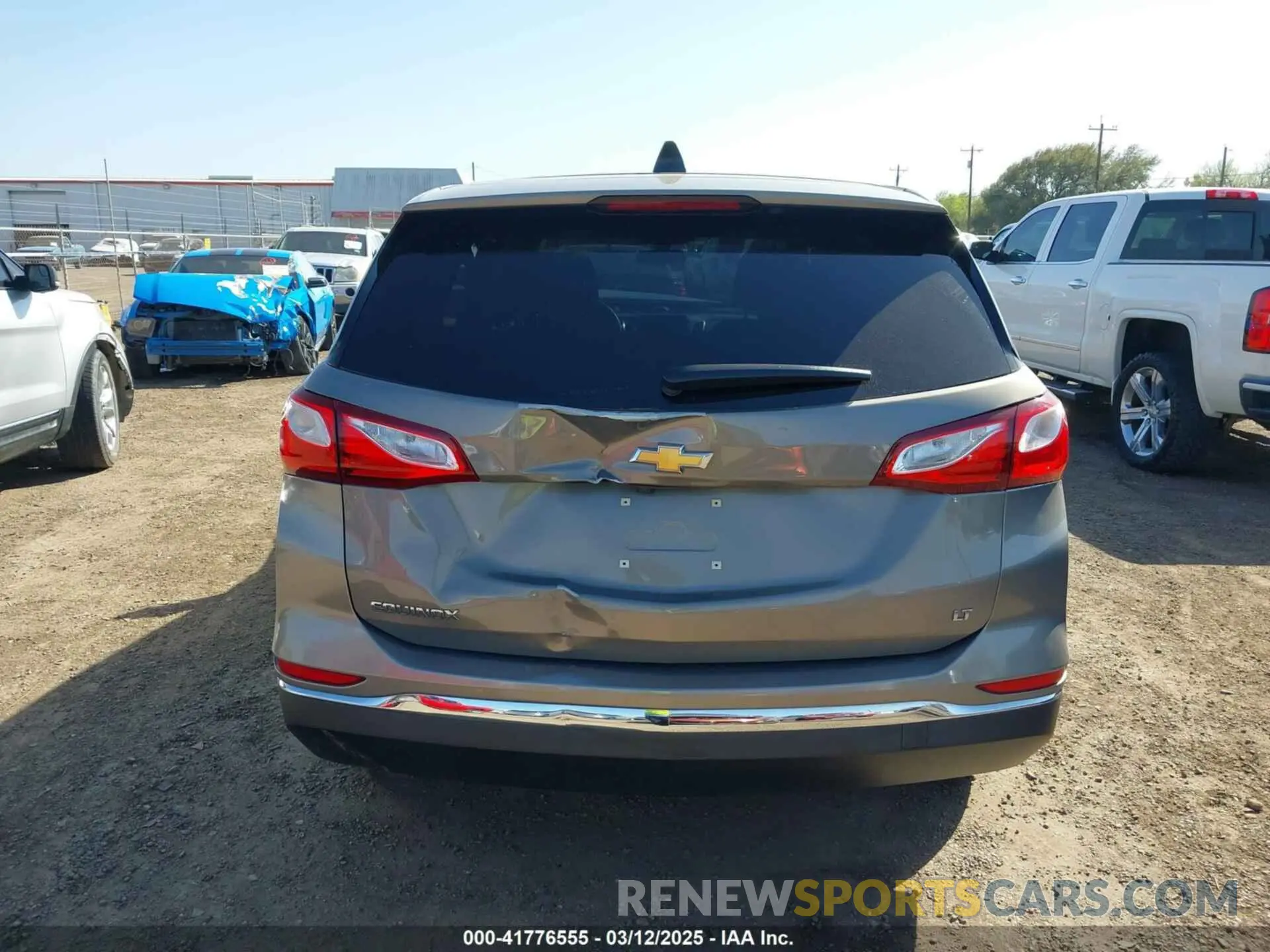15 Photograph of a damaged car 3GNAXKEV2KS521370 CHEVROLET EQUINOX 2019