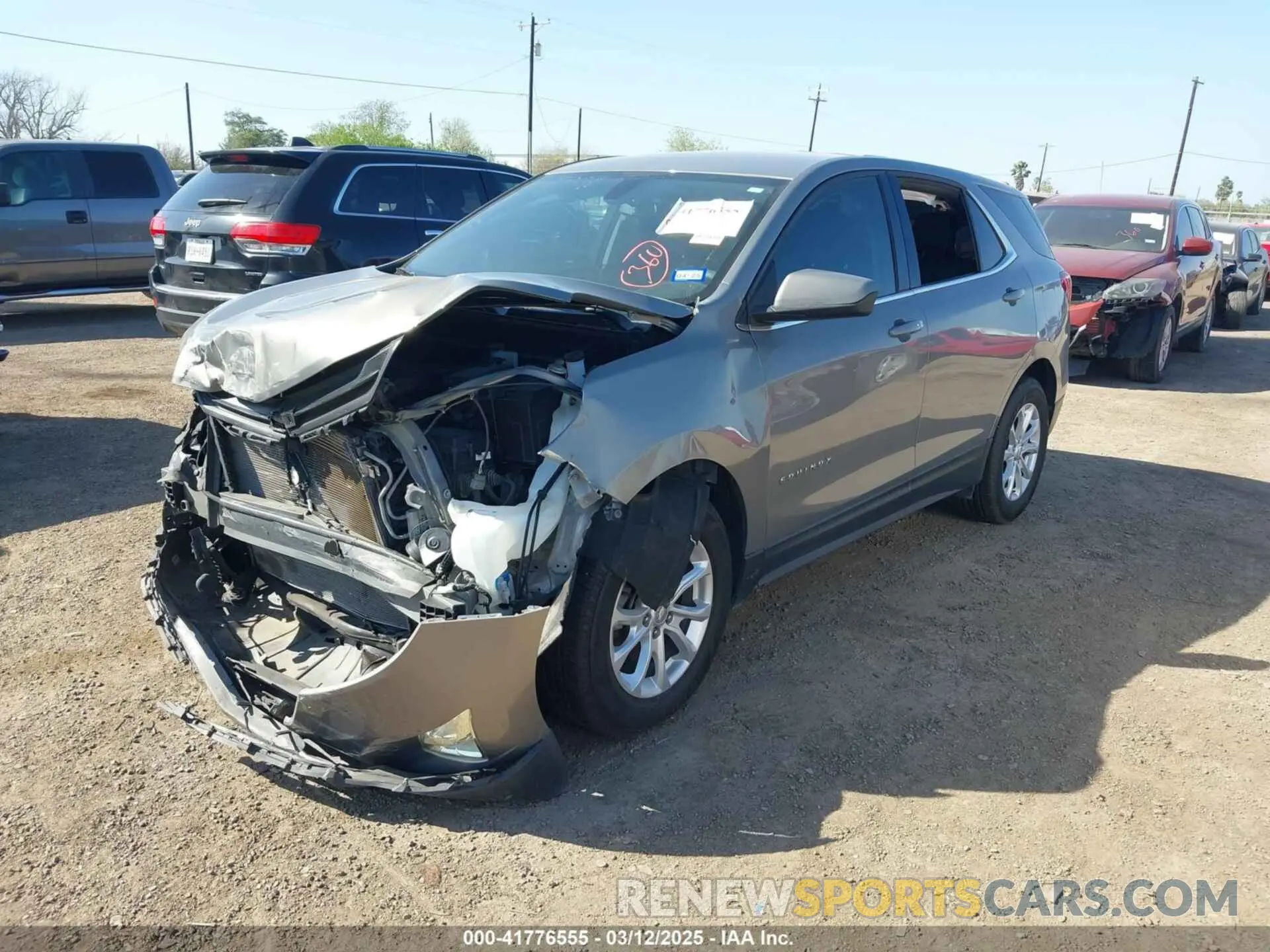 2 Photograph of a damaged car 3GNAXKEV2KS521370 CHEVROLET EQUINOX 2019