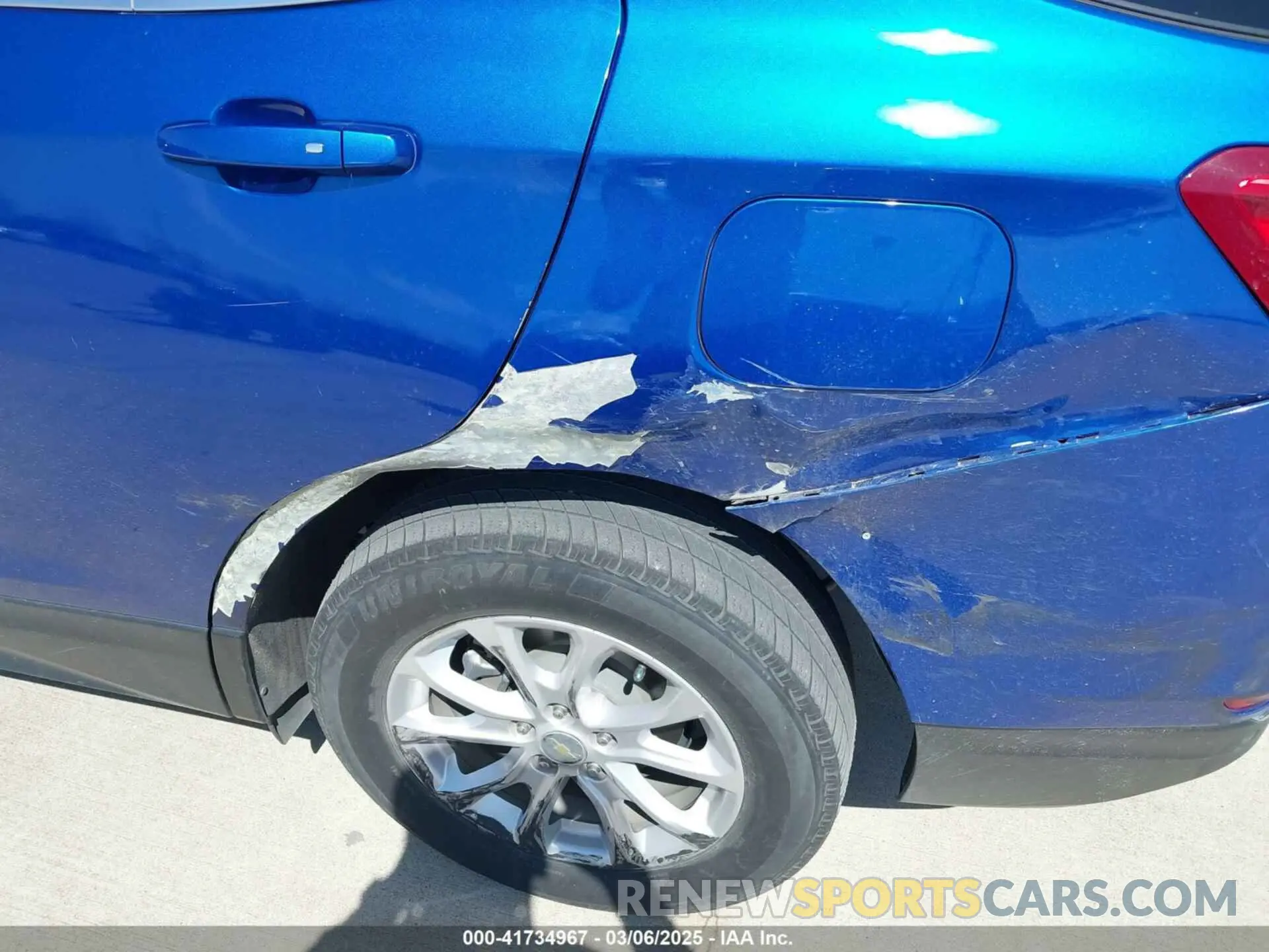 19 Photograph of a damaged car 3GNAXKEV2KS544048 CHEVROLET EQUINOX 2019
