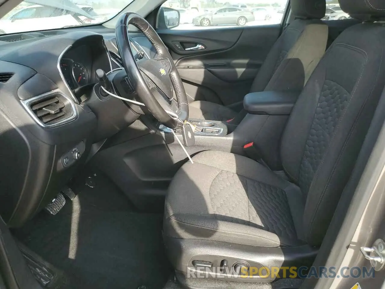 7 Photograph of a damaged car 3GNAXKEV2KS549329 CHEVROLET EQUINOX 2019
