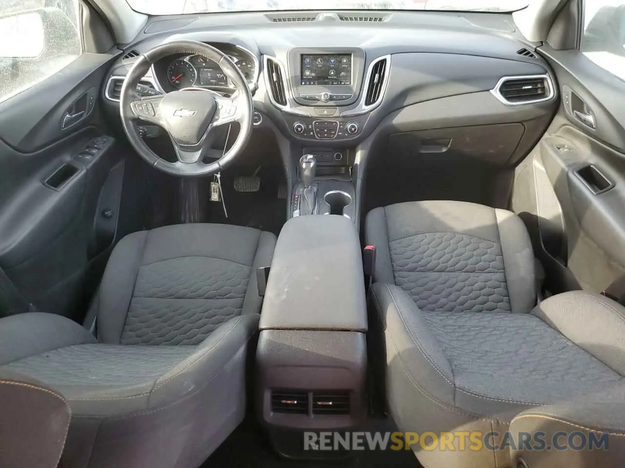 8 Photograph of a damaged car 3GNAXKEV2KS549329 CHEVROLET EQUINOX 2019