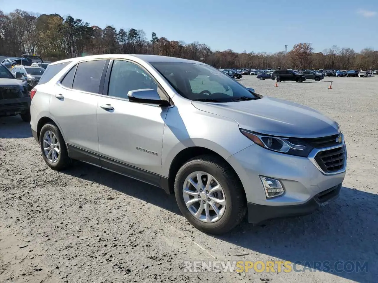 4 Фотография поврежденного автомобиля 3GNAXKEV2KS563604 CHEVROLET EQUINOX 2019