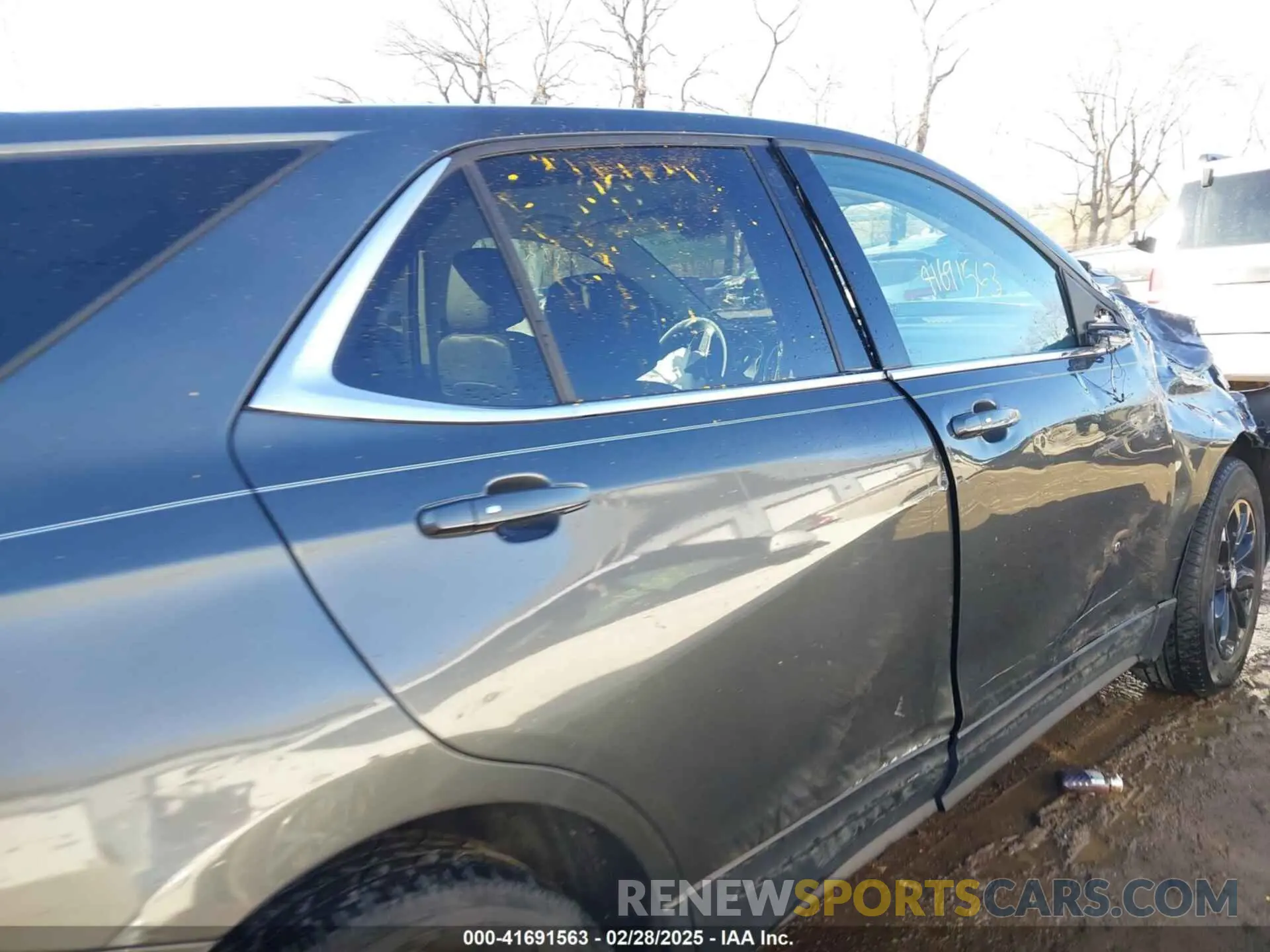 13 Фотография поврежденного автомобиля 3GNAXKEV2KS569032 CHEVROLET EQUINOX 2019