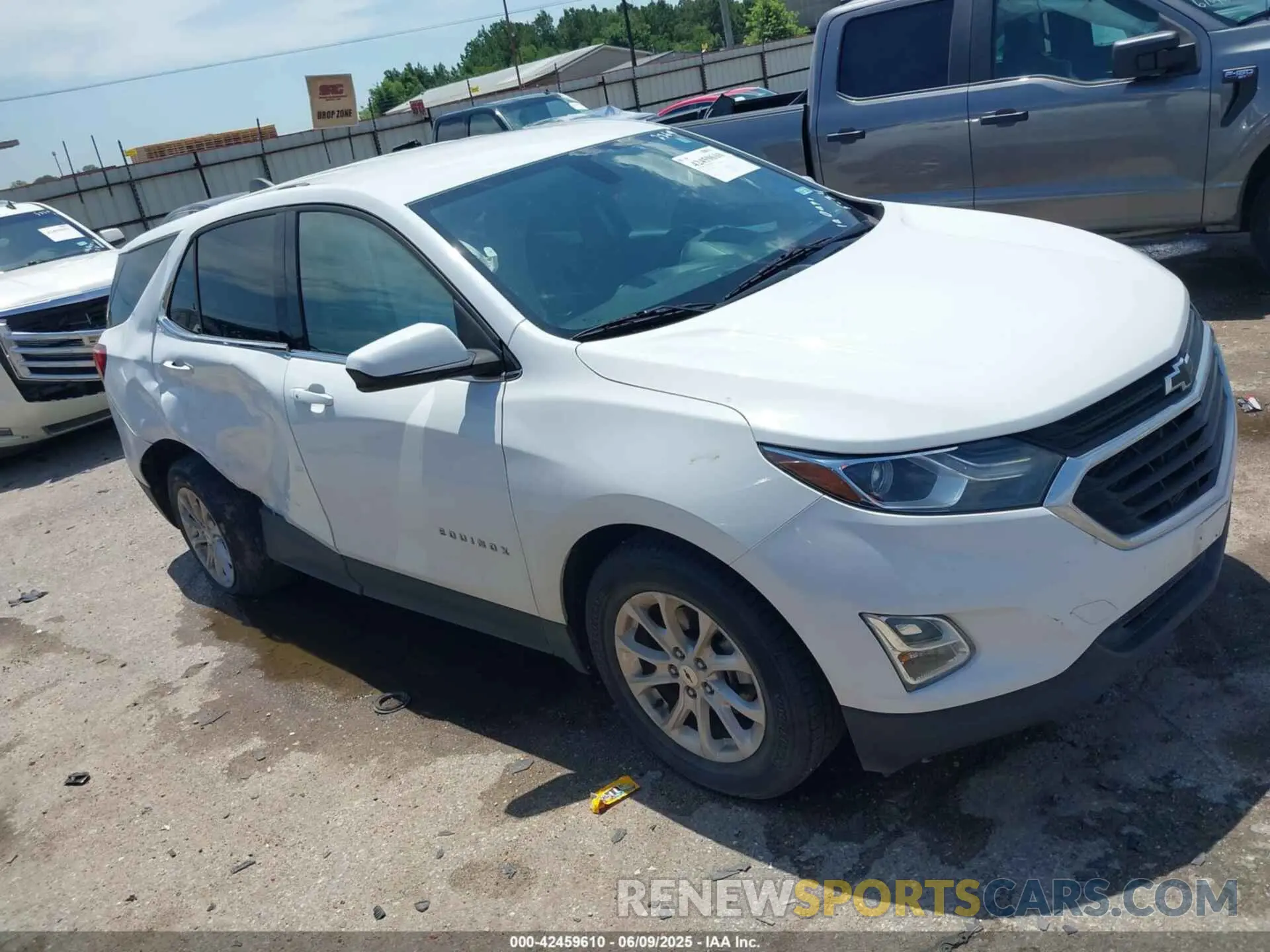 13 Photograph of a damaged car 3GNAXKEV2KS602269 CHEVROLET EQUINOX 2019