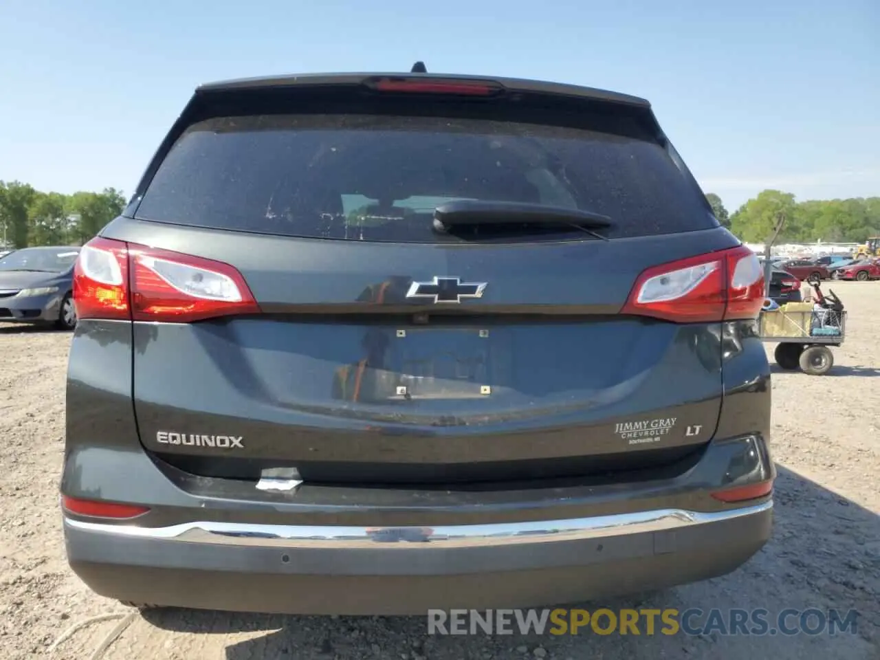 6 Photograph of a damaged car 3GNAXKEV2KS663556 CHEVROLET EQUINOX 2019