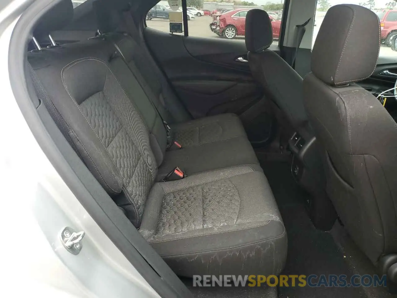 11 Photograph of a damaged car 3GNAXKEV3KL198229 CHEVROLET EQUINOX 2019