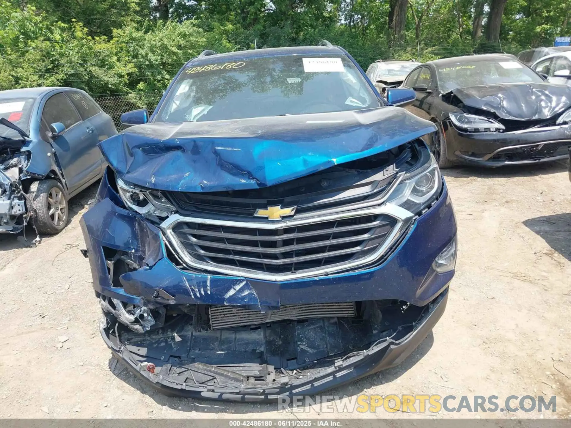 11 Photograph of a damaged car 3GNAXKEV3KL277920 CHEVROLET EQUINOX 2019