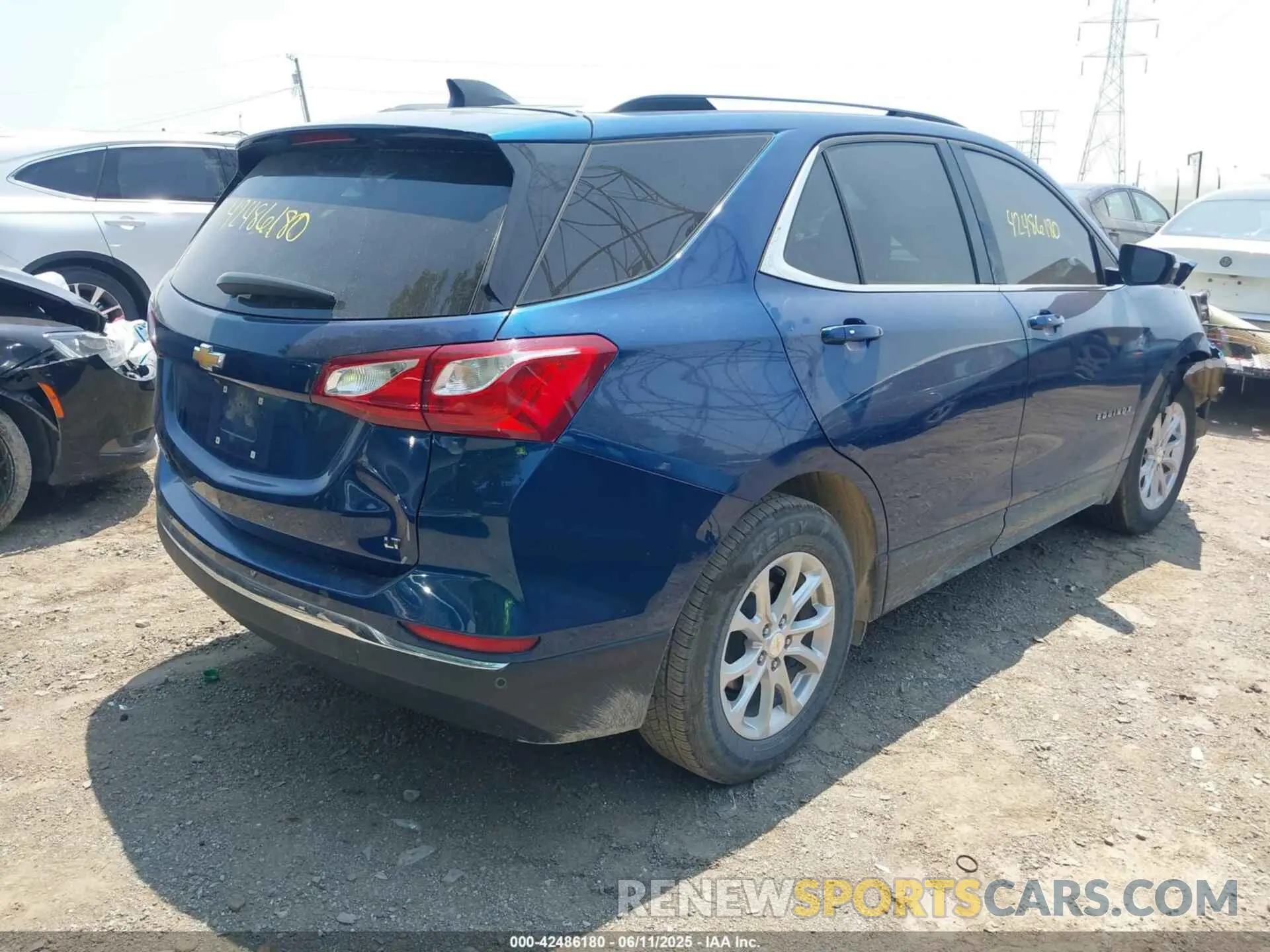 4 Photograph of a damaged car 3GNAXKEV3KL277920 CHEVROLET EQUINOX 2019
