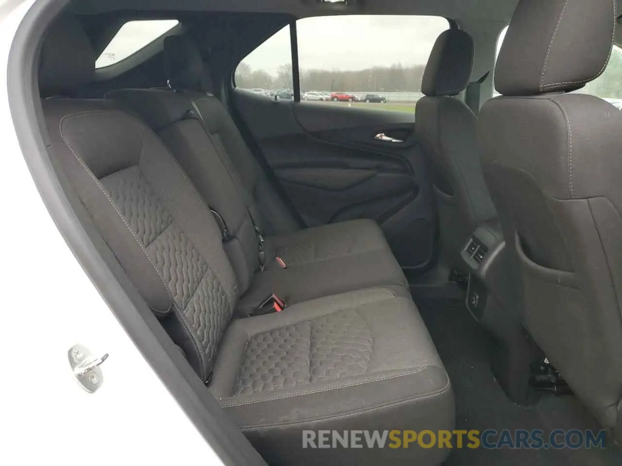 11 Фотография поврежденного автомобиля 3GNAXKEV3KL390976 CHEVROLET EQUINOX 2019
