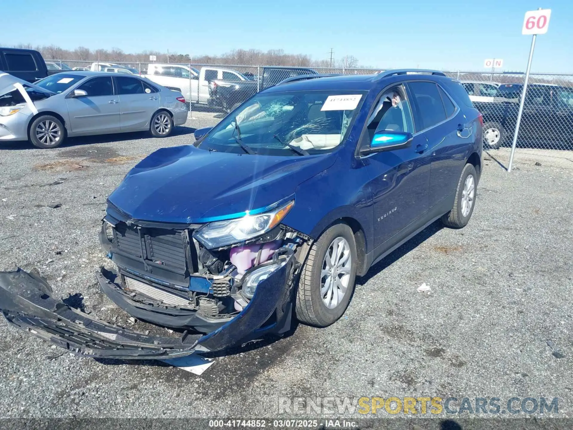 2 Photograph of a damaged car 3GNAXKEV3KL398981 CHEVROLET EQUINOX 2019