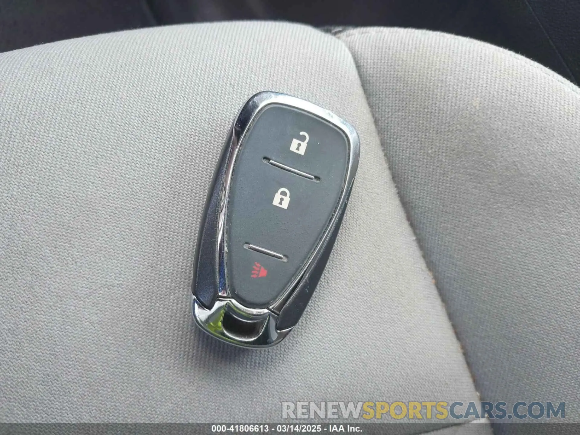 11 Фотография поврежденного автомобиля 3GNAXKEV3KS500754 CHEVROLET EQUINOX 2019