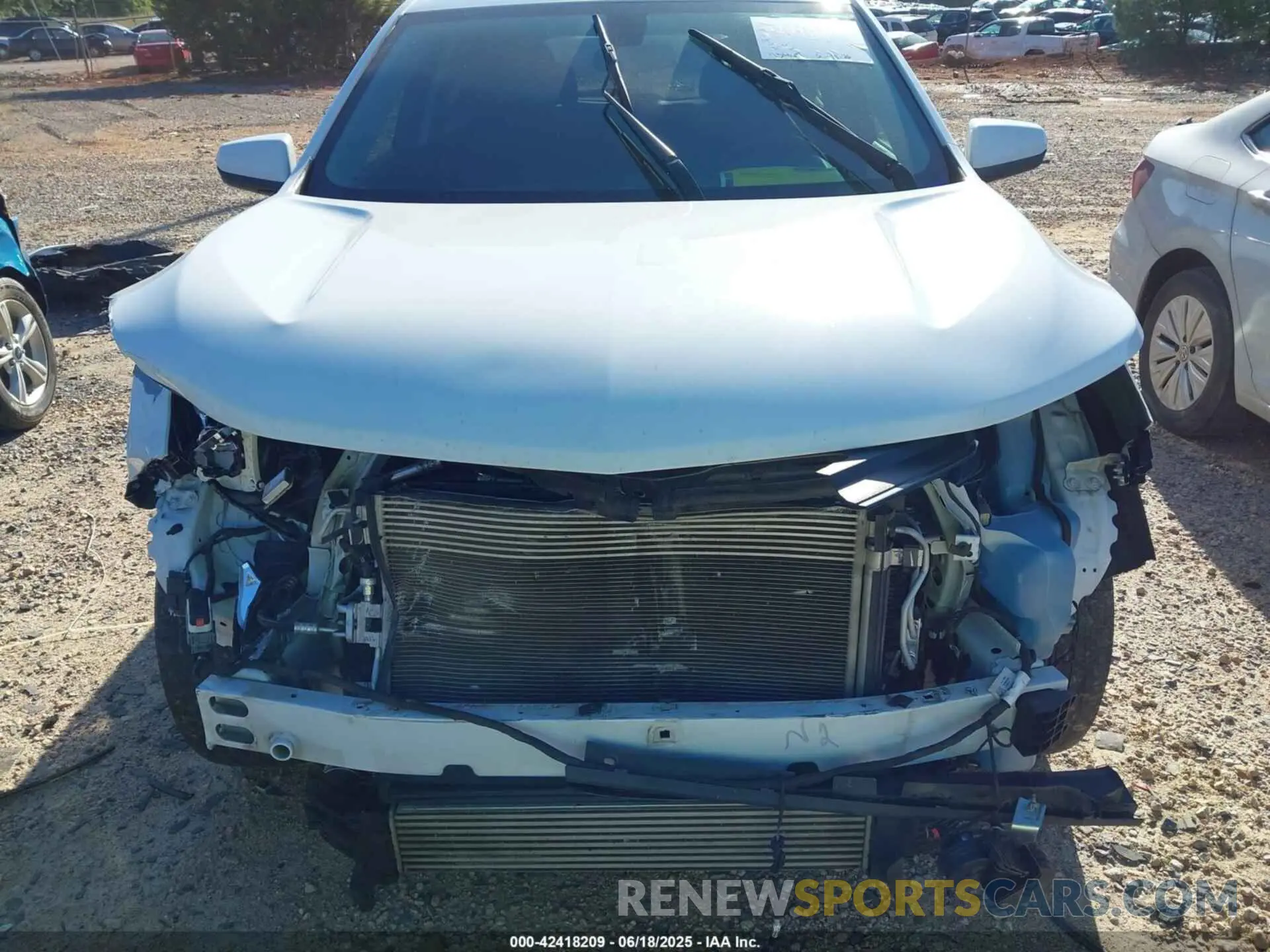 6 Photograph of a damaged car 3GNAXKEV3KS574112 CHEVROLET EQUINOX 2019