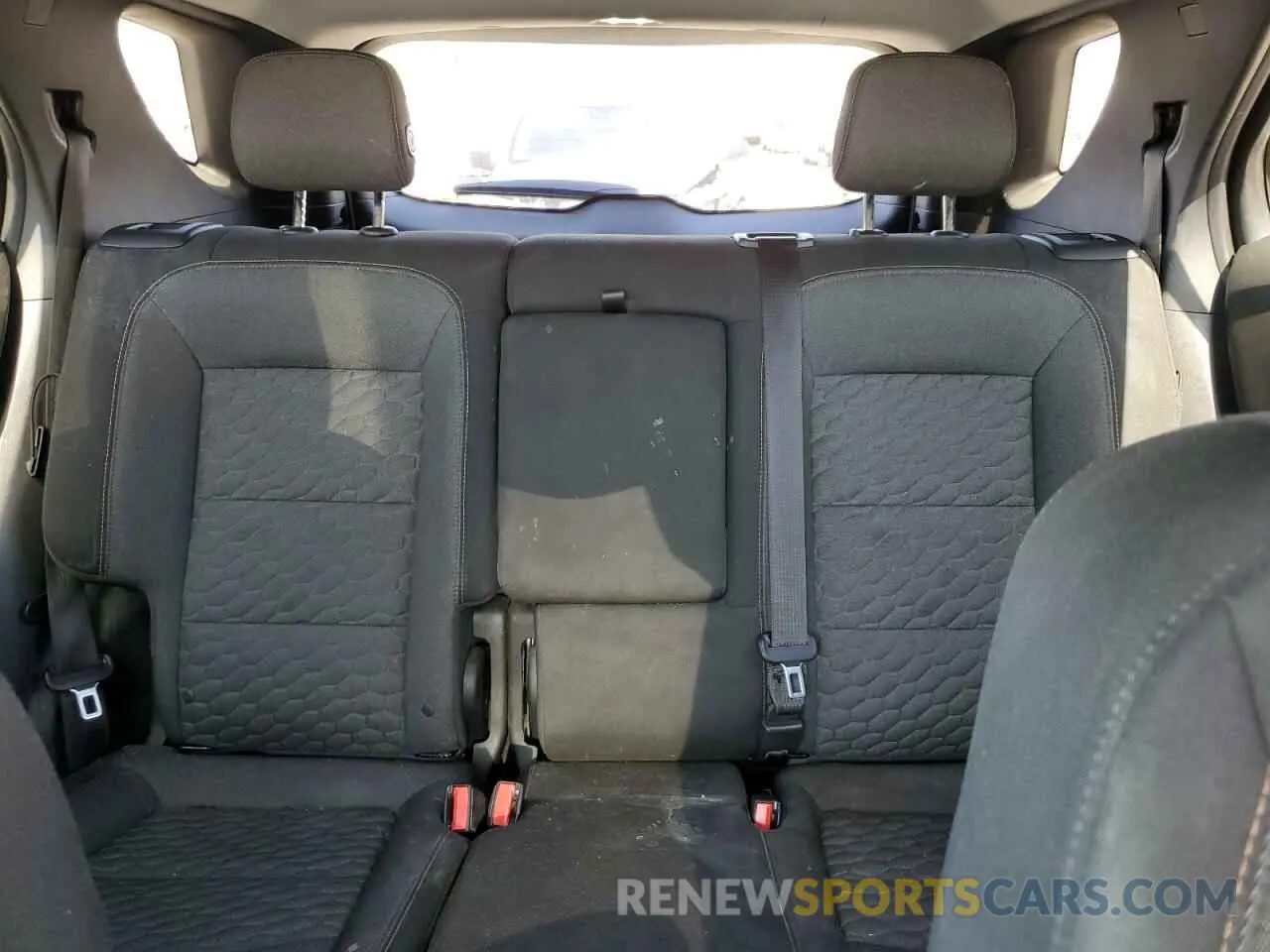 10 Photograph of a damaged car 3GNAXKEV4KL123250 CHEVROLET EQUINOX 2019