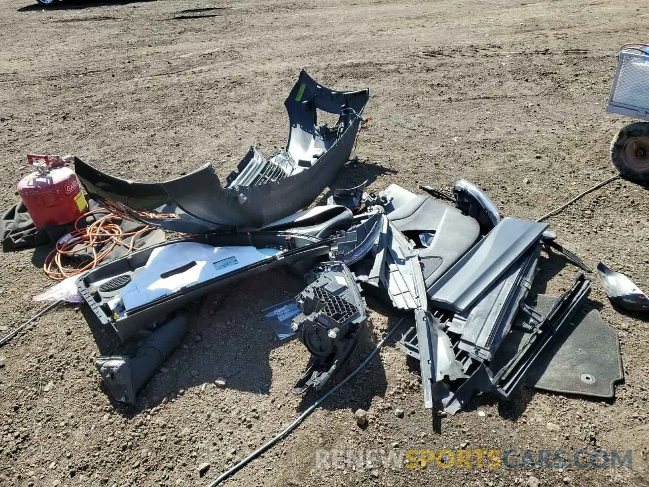 13 Photograph of a damaged car 3GNAXKEV4KL187496 CHEVROLET EQUINOX 2019
