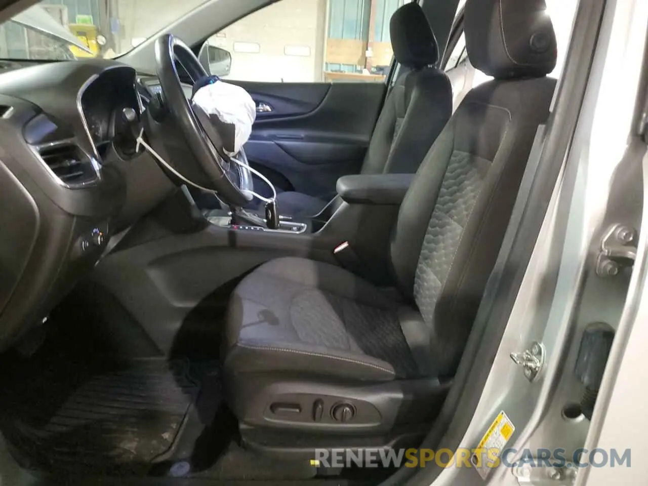 7 Photograph of a damaged car 3GNAXKEV4KS535528 CHEVROLET EQUINOX 2019