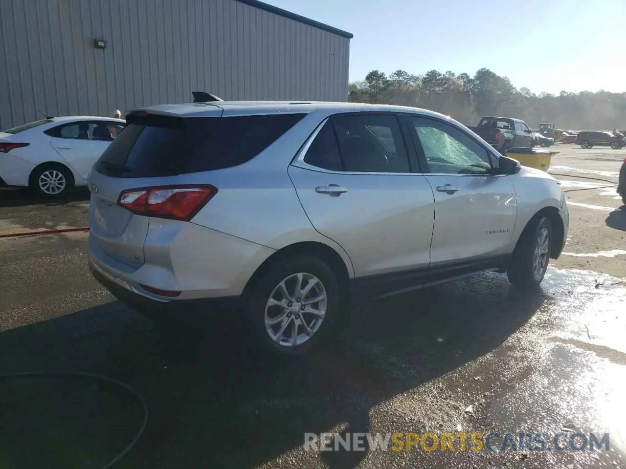 3 Photograph of a damaged car 3GNAXKEV4KS666460 CHEVROLET EQUINOX 2019