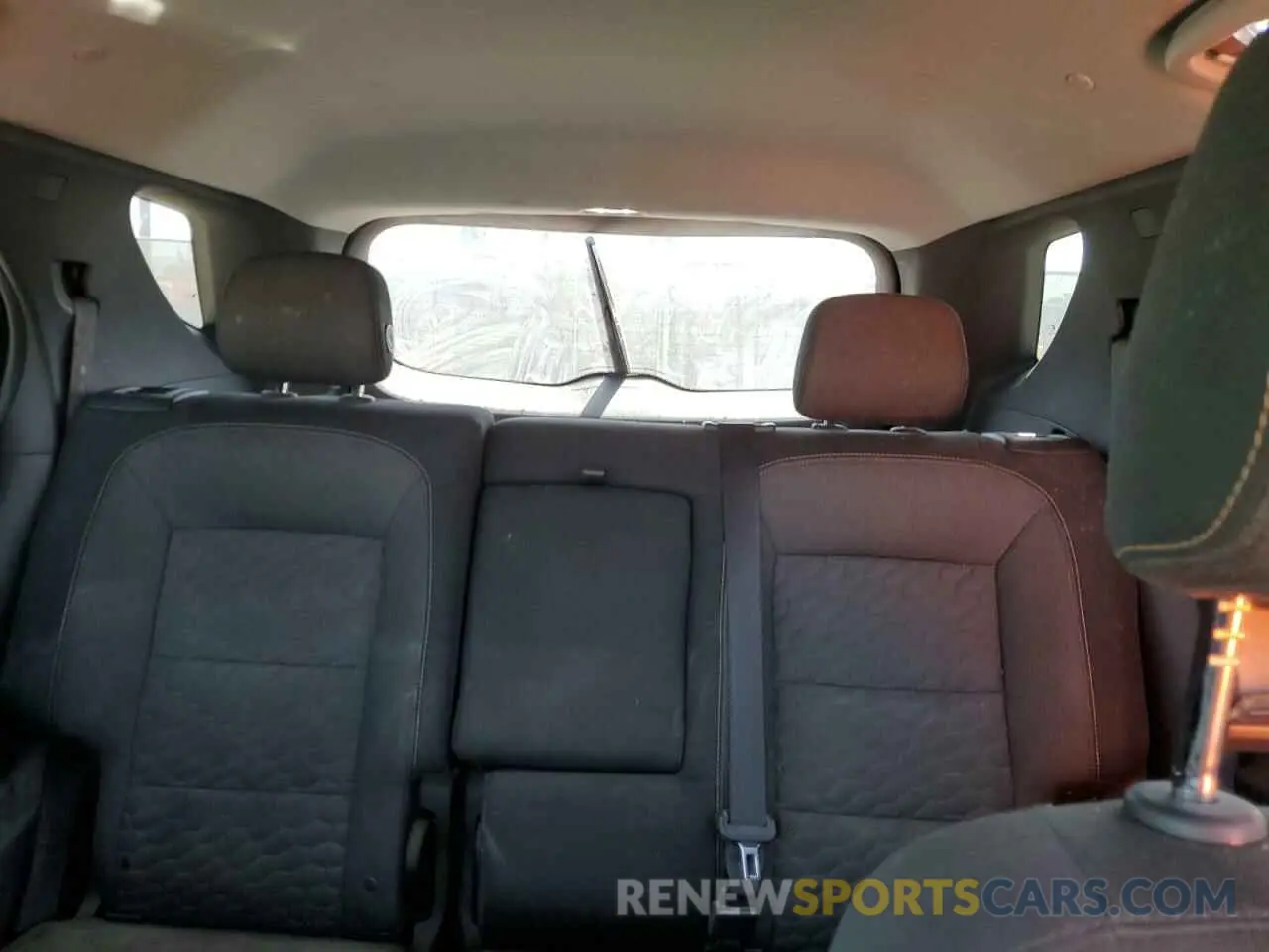10 Photograph of a damaged car 3GNAXKEV5KS542049 CHEVROLET EQUINOX 2019