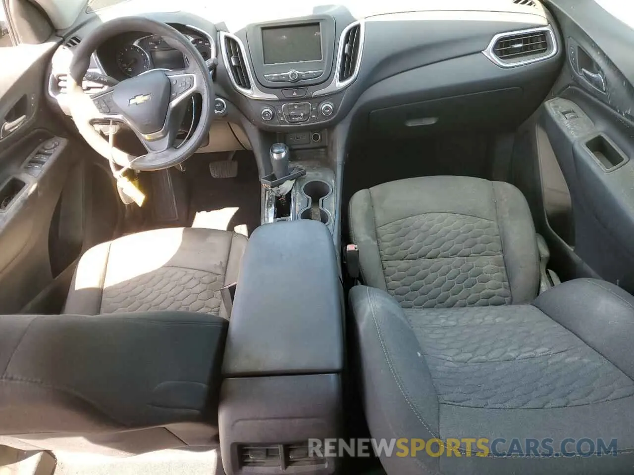 8 Photograph of a damaged car 3GNAXKEV5KS542049 CHEVROLET EQUINOX 2019