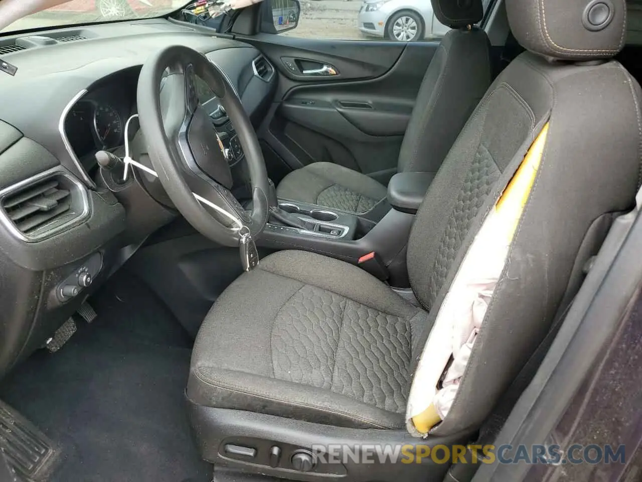 7 Photograph of a damaged car 3GNAXKEV6KL246869 CHEVROLET EQUINOX 2019