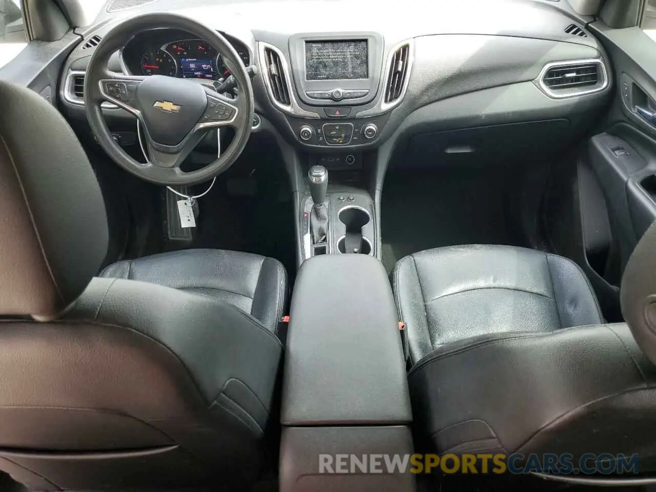 8 Photograph of a damaged car 3GNAXKEV6KL300008 CHEVROLET EQUINOX 2019