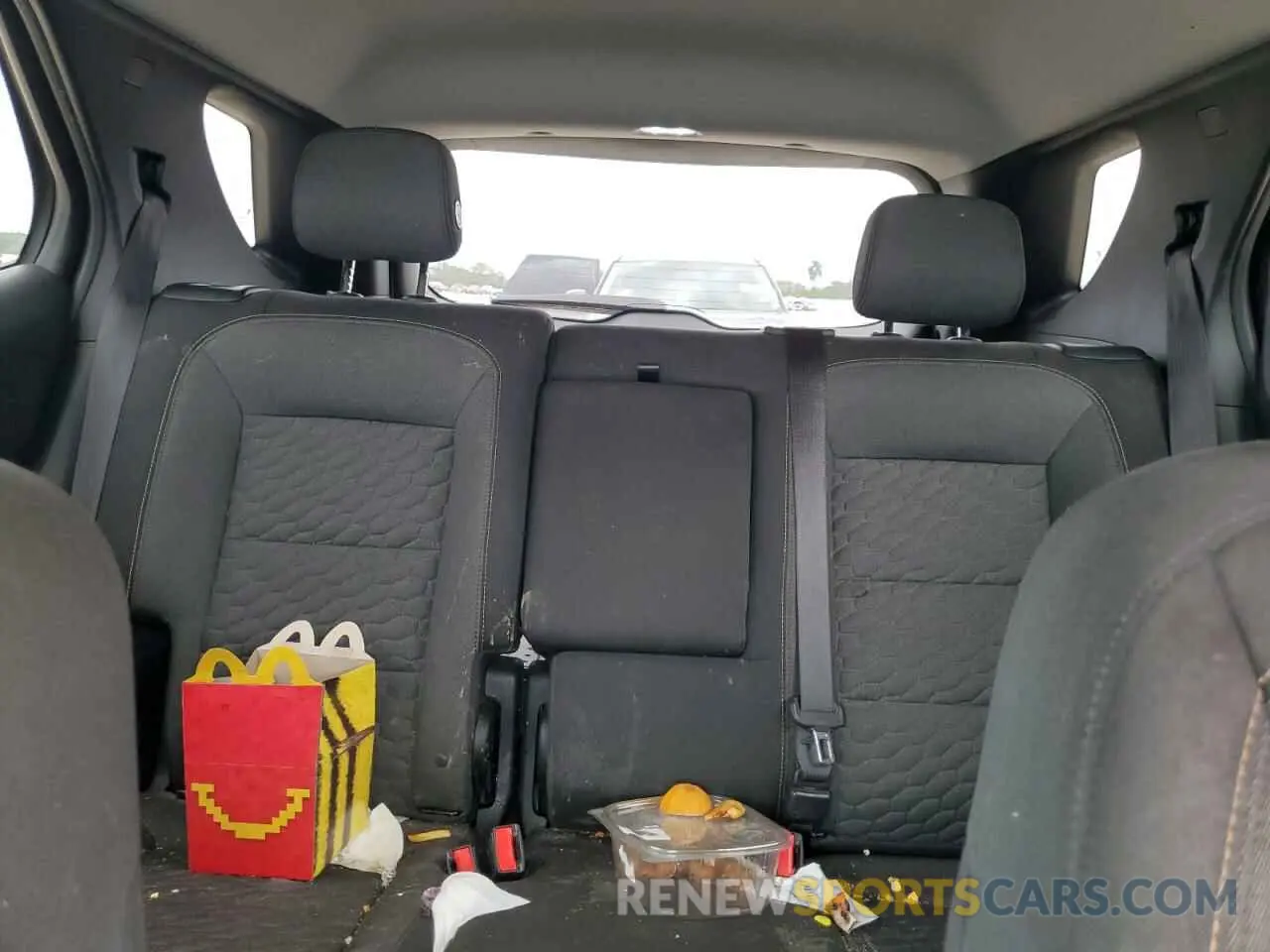 10 Photograph of a damaged car 3GNAXKEV6KS505916 CHEVROLET EQUINOX 2019