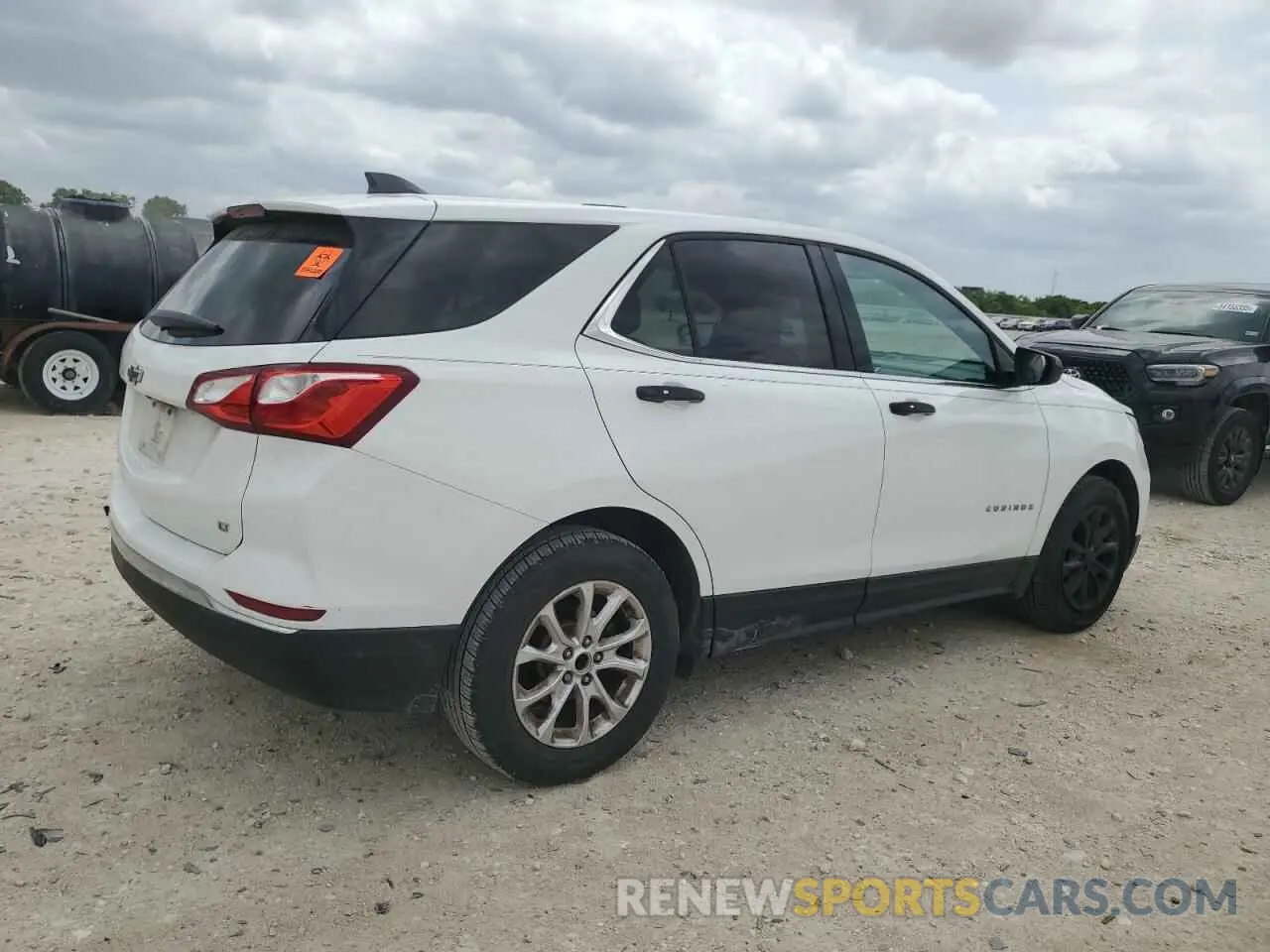 3 Photograph of a damaged car 3GNAXKEV6KS505916 CHEVROLET EQUINOX 2019