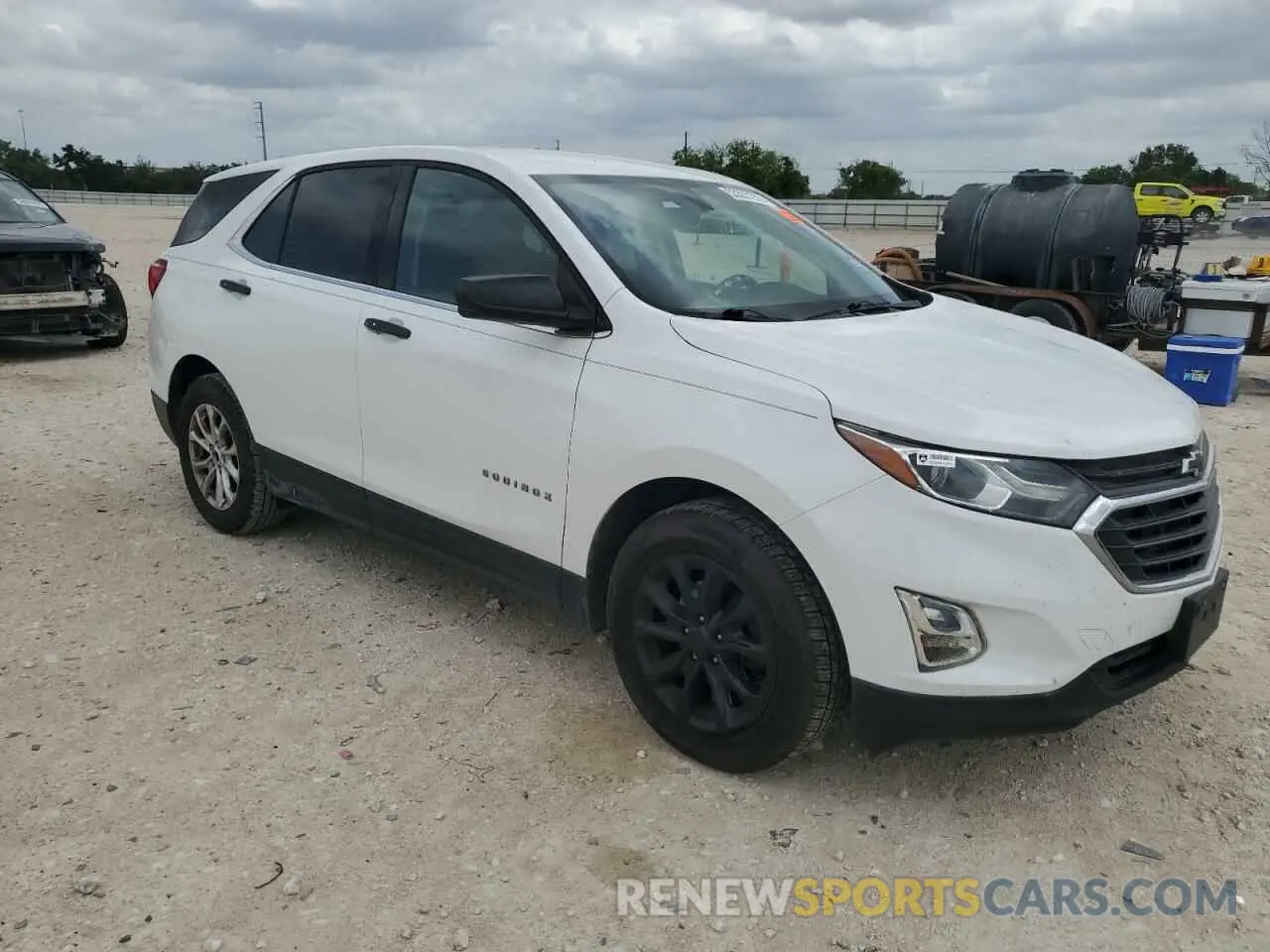 4 Photograph of a damaged car 3GNAXKEV6KS505916 CHEVROLET EQUINOX 2019