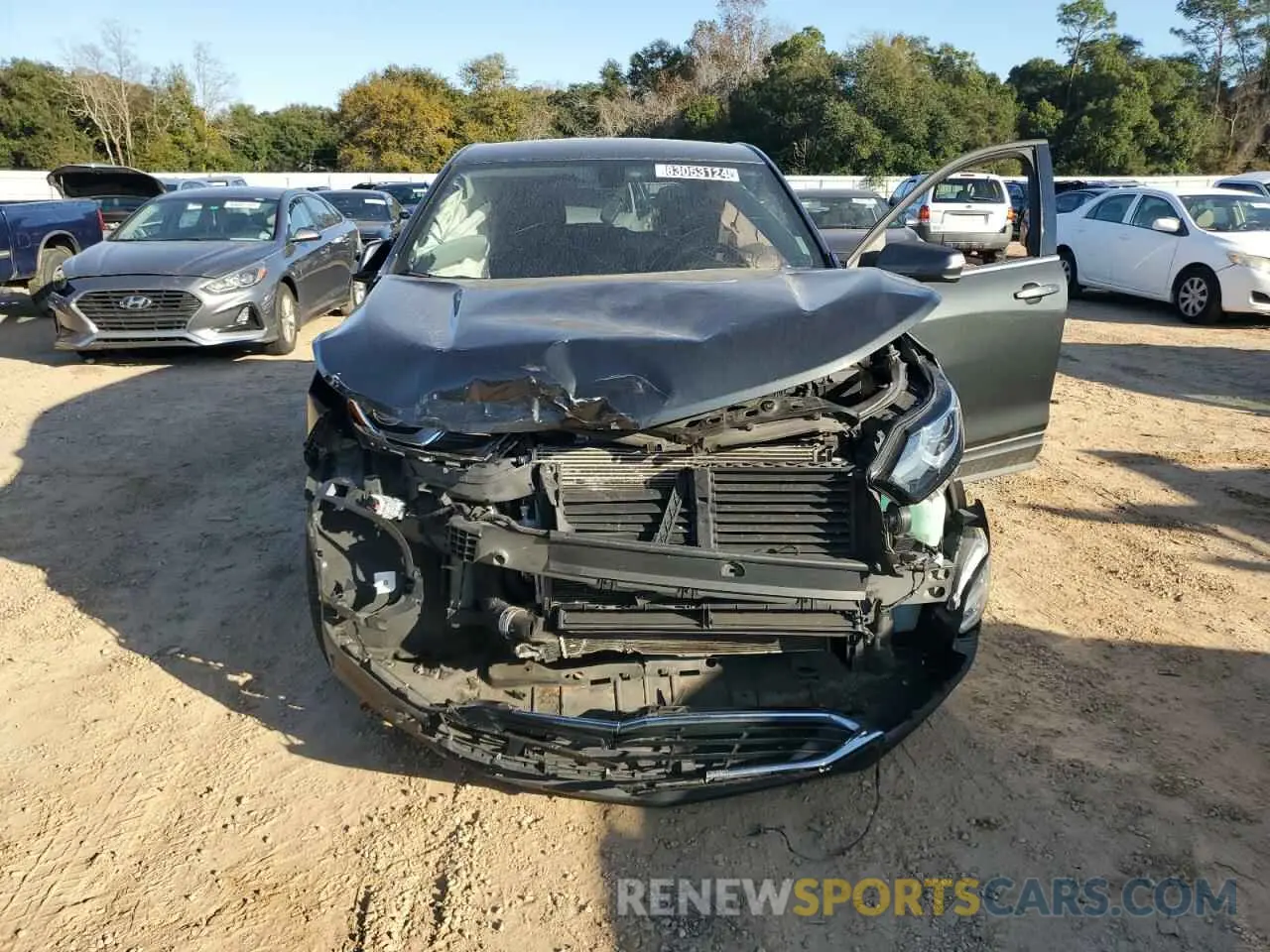5 Photograph of a damaged car 3GNAXKEV6KS560897 CHEVROLET EQUINOX 2019