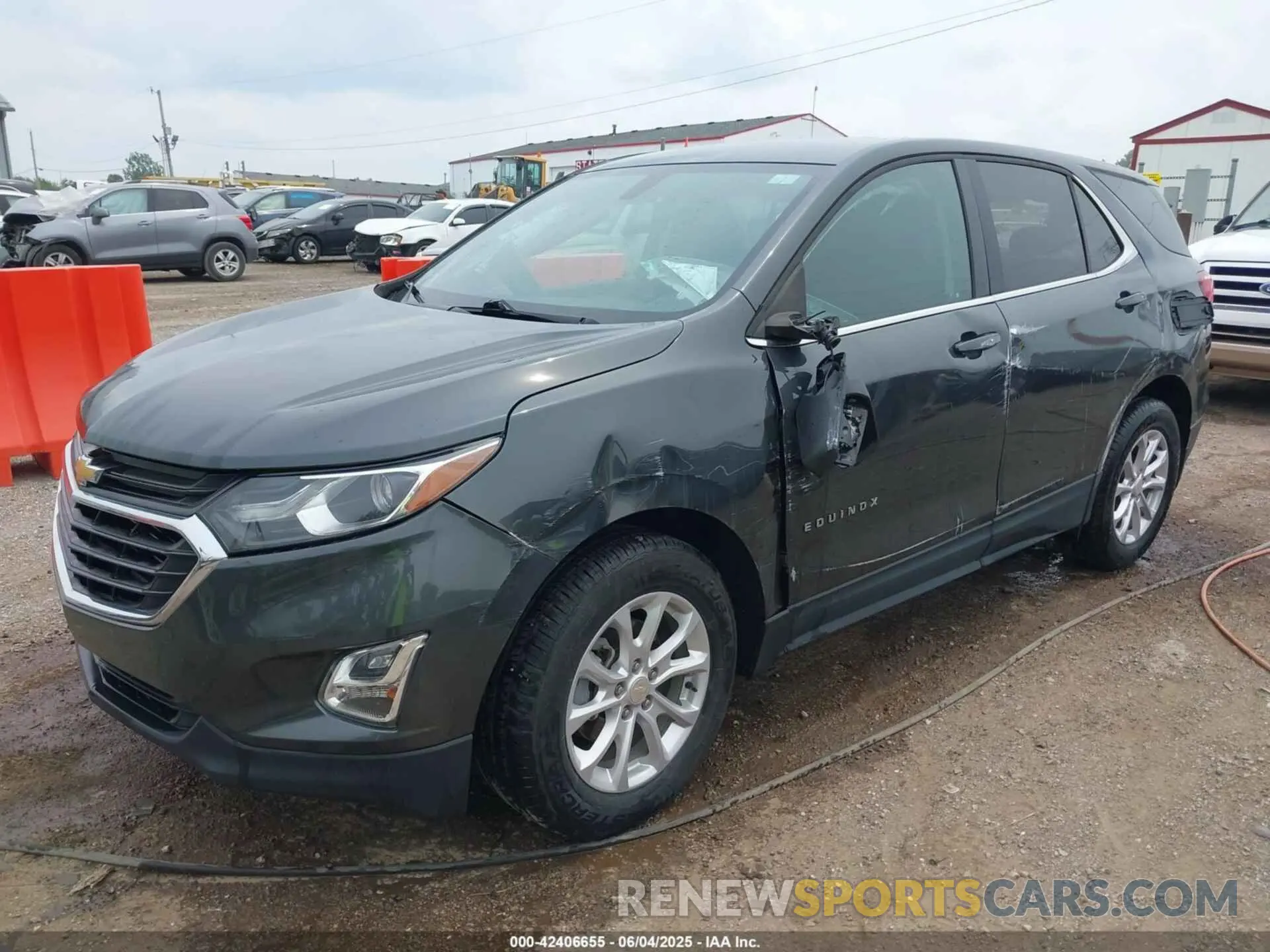 2 Фотография поврежденного автомобиля 3GNAXKEV6KS574718 CHEVROLET EQUINOX 2019