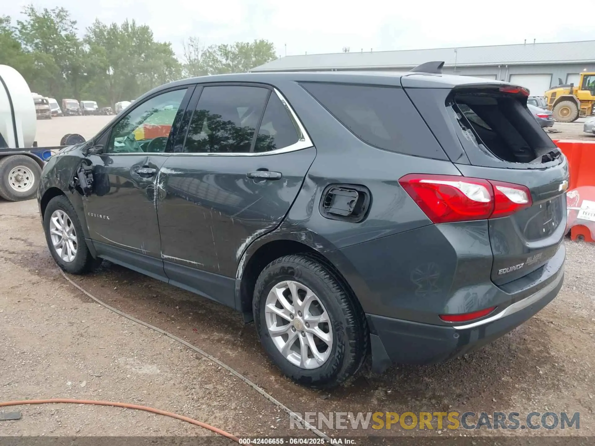 3 Фотография поврежденного автомобиля 3GNAXKEV6KS574718 CHEVROLET EQUINOX 2019